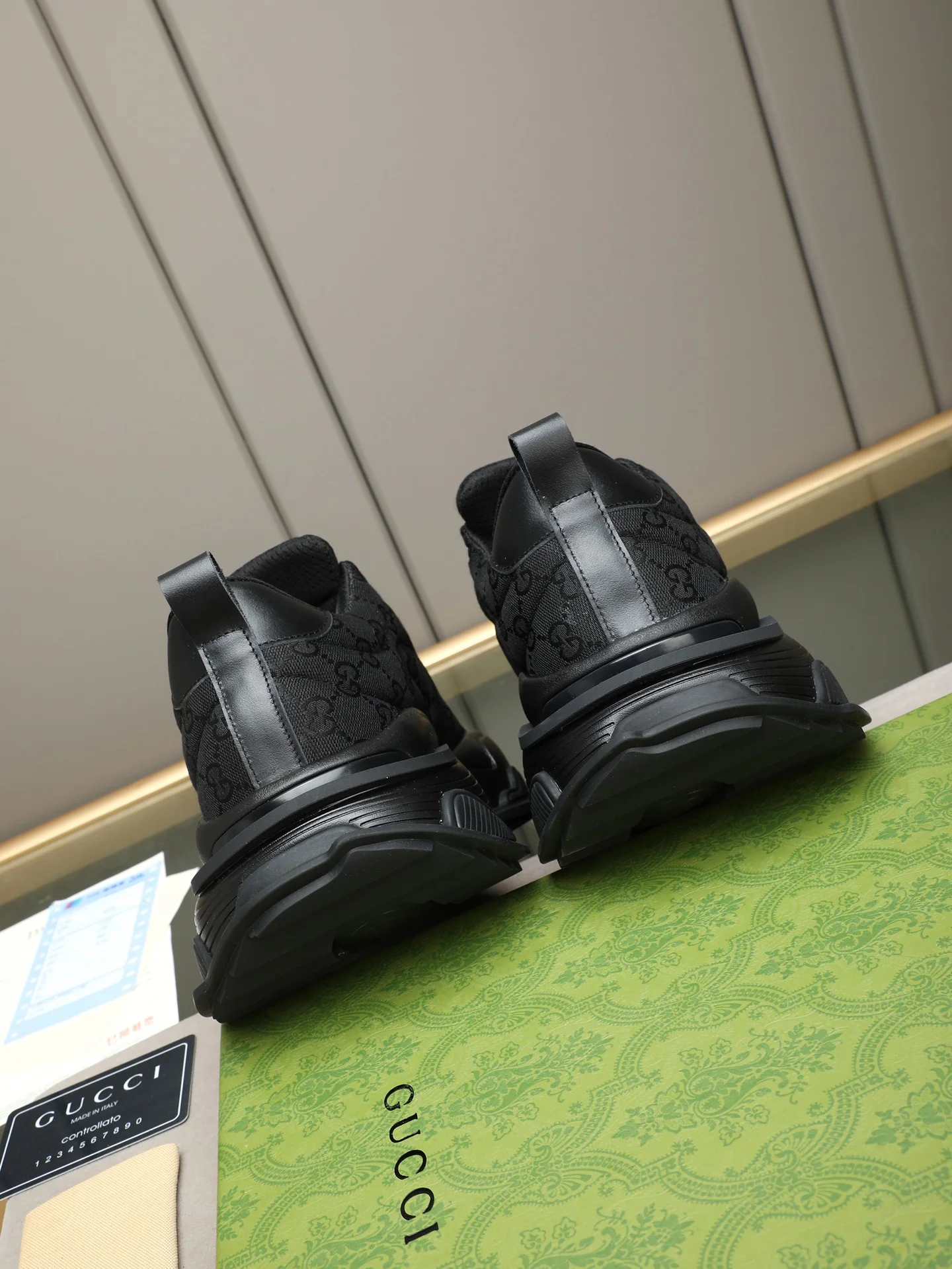 GUCCI Sneakers Canvas Black EU39-44 C10202609110719 - Image 5