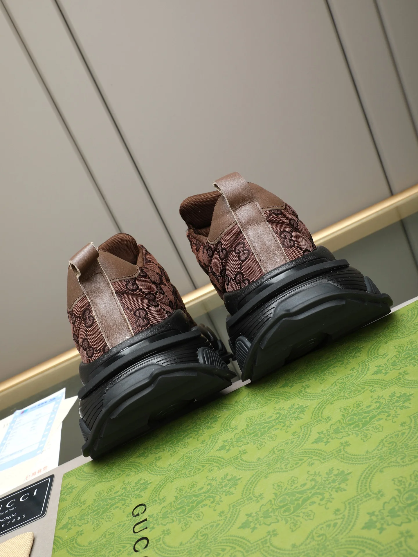 GUCCI Sneakers Canvas Rubber Brown-Black EU39-44 C10202609110717 - Image 5