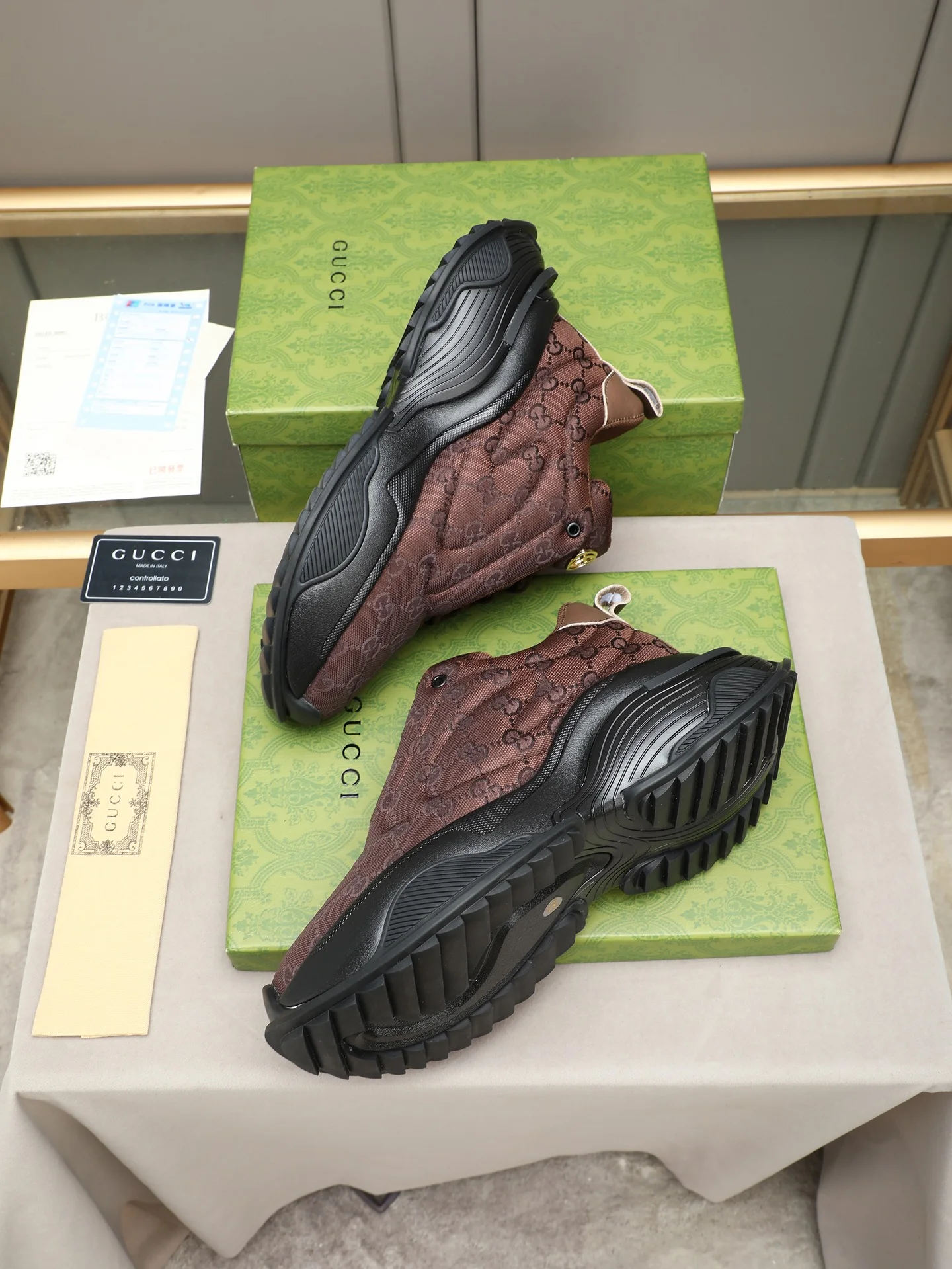 GUCCI Sneakers Canvas Rubber Brown-Black EU39-44 C10202609110717 - Image 7