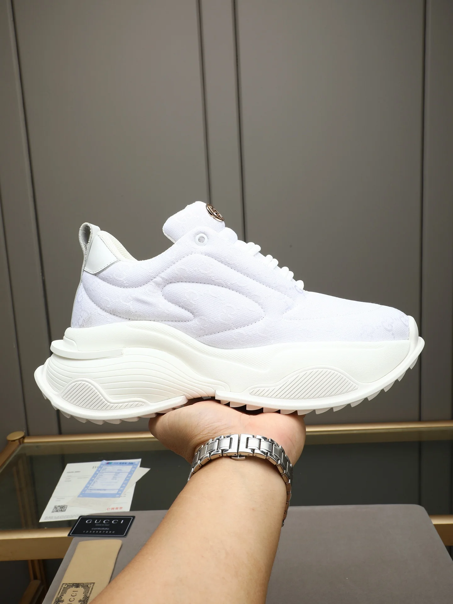 GUCCI Sneakers Canvas White EU39-44 C10202609110720