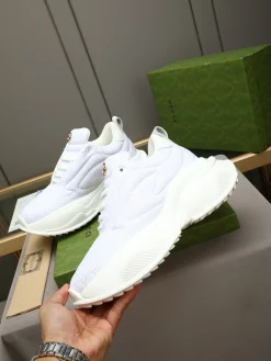 Alternative view of GUCCI Sneakers Canvas White EU39-44 C10202609110720