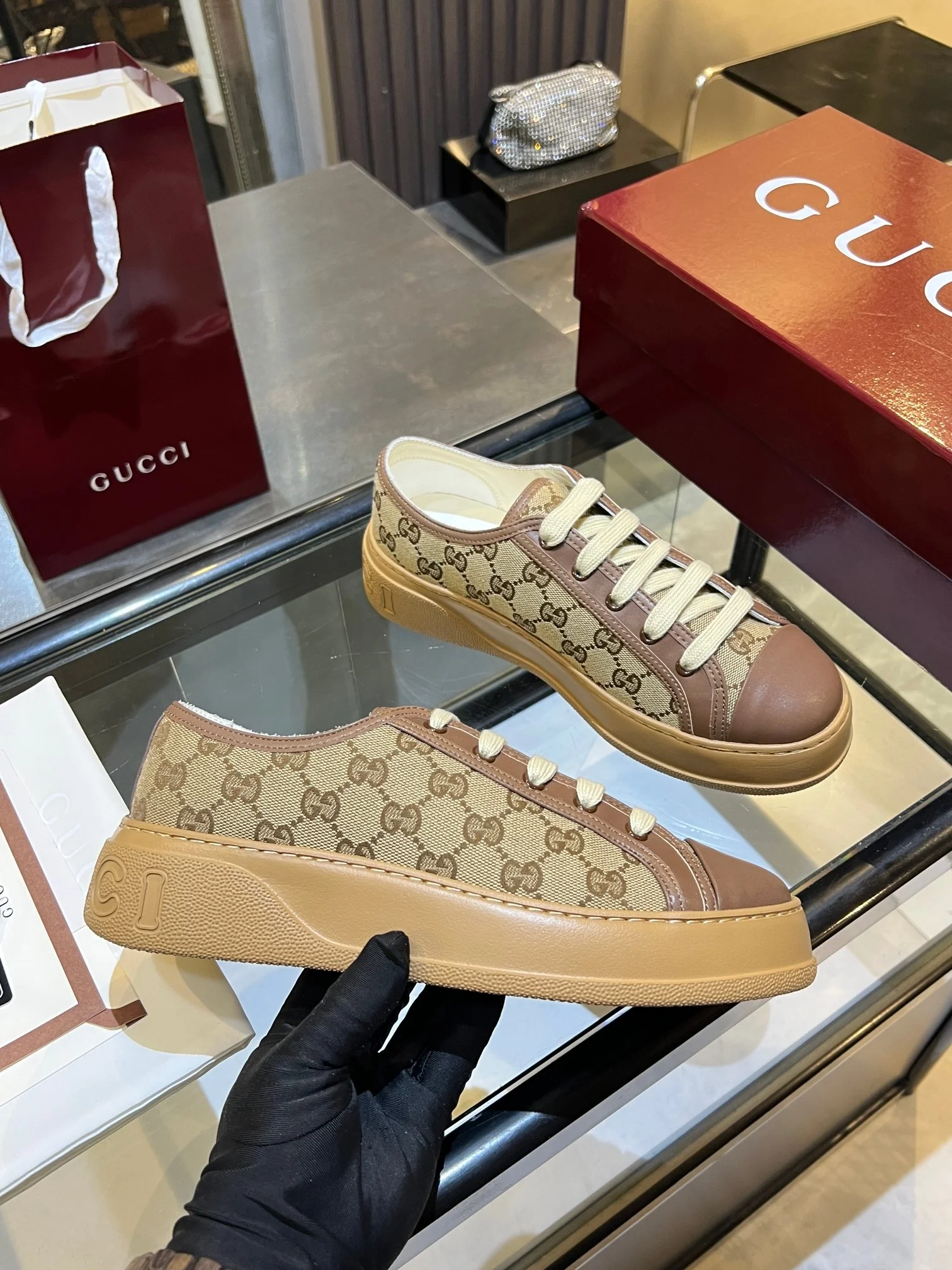 GUCCI Sneakers Canvas and Leather Brown-Beige EU35-45 B60202609110577