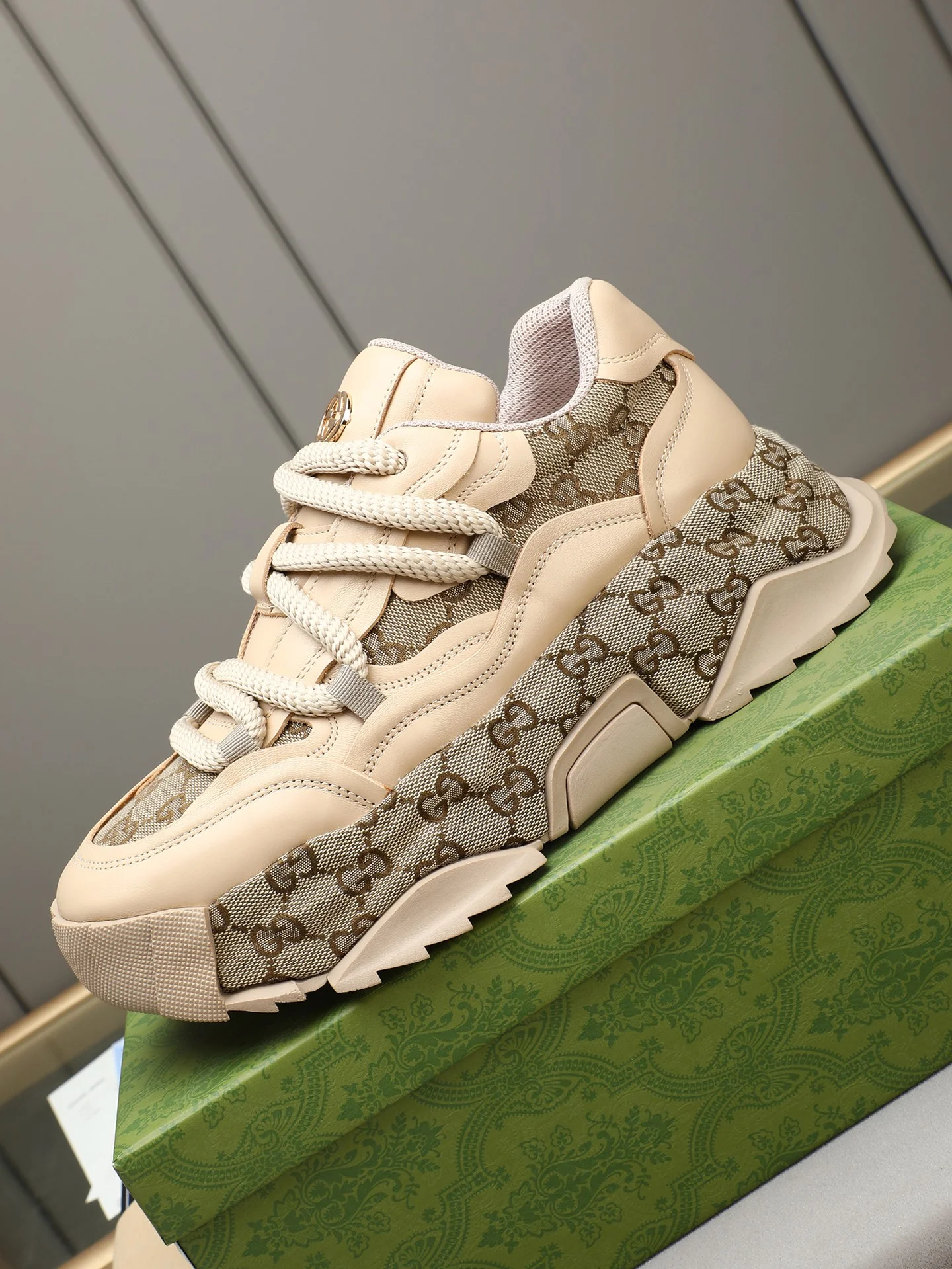 GUCCI Sneakers Leather Beige-Brown EU39-44 B90202609110723 - Image 6