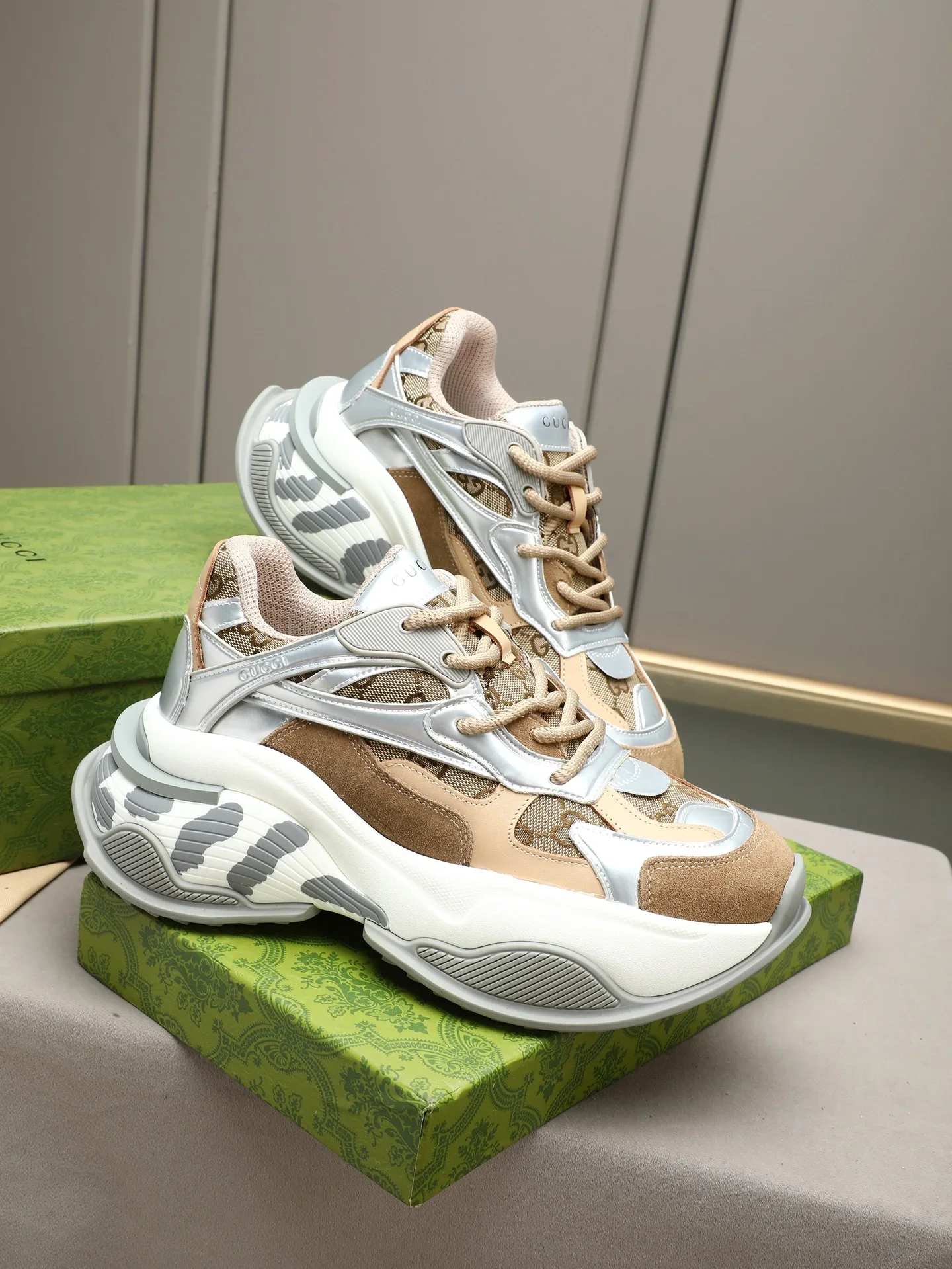 GUCCI Sneakers Leather White-Brown EU39-44 C40202609112009 - Image 4