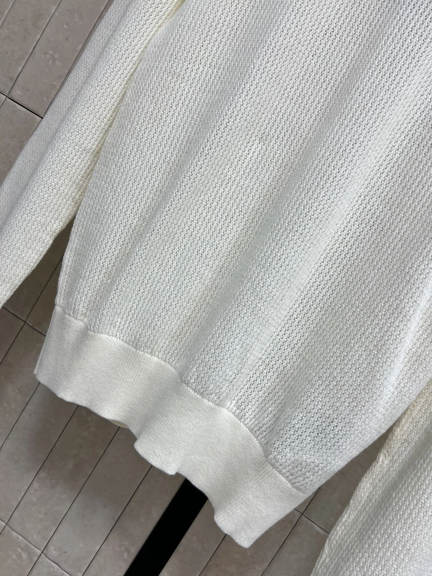 GUCCI Sweaters White-Navy S-L A95202609061618 - Image 3