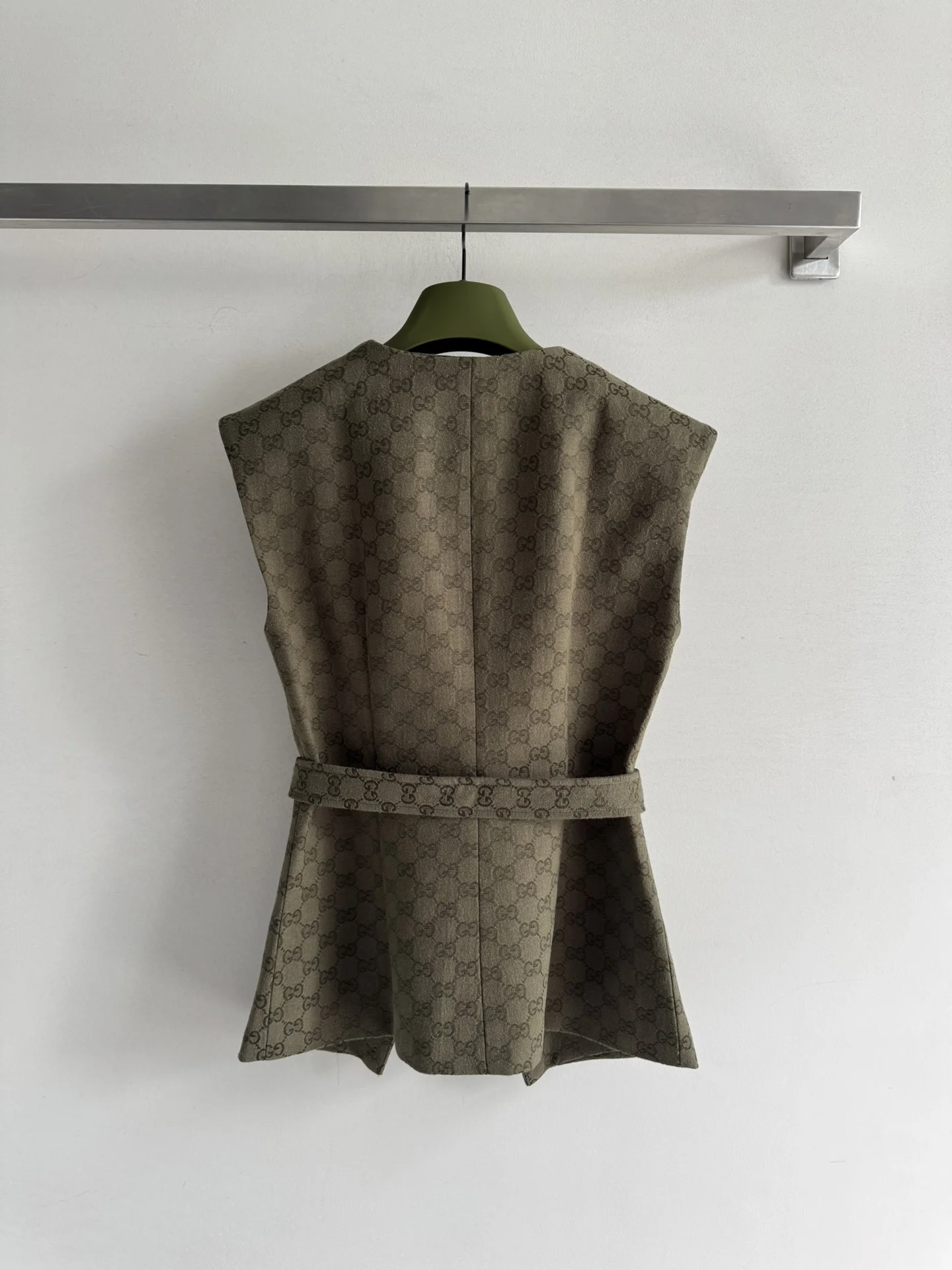 GUCCI Vests Brown-Gold S-L B55202609063014 - Image 2