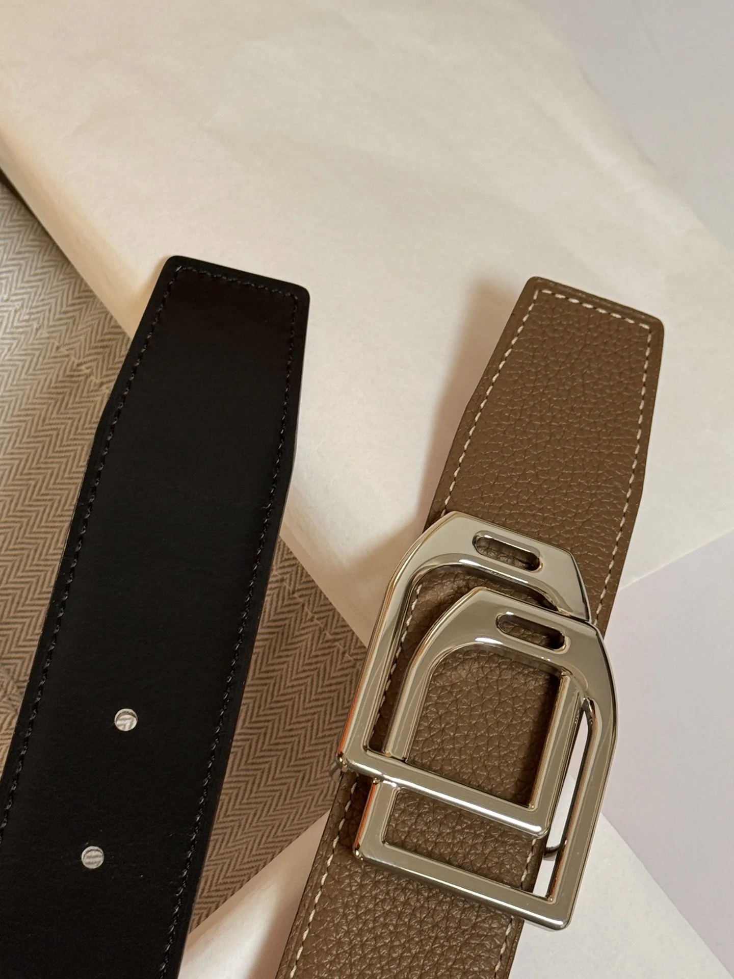 HERMES Belts Brown-Silver A70202609070441 - Image 4