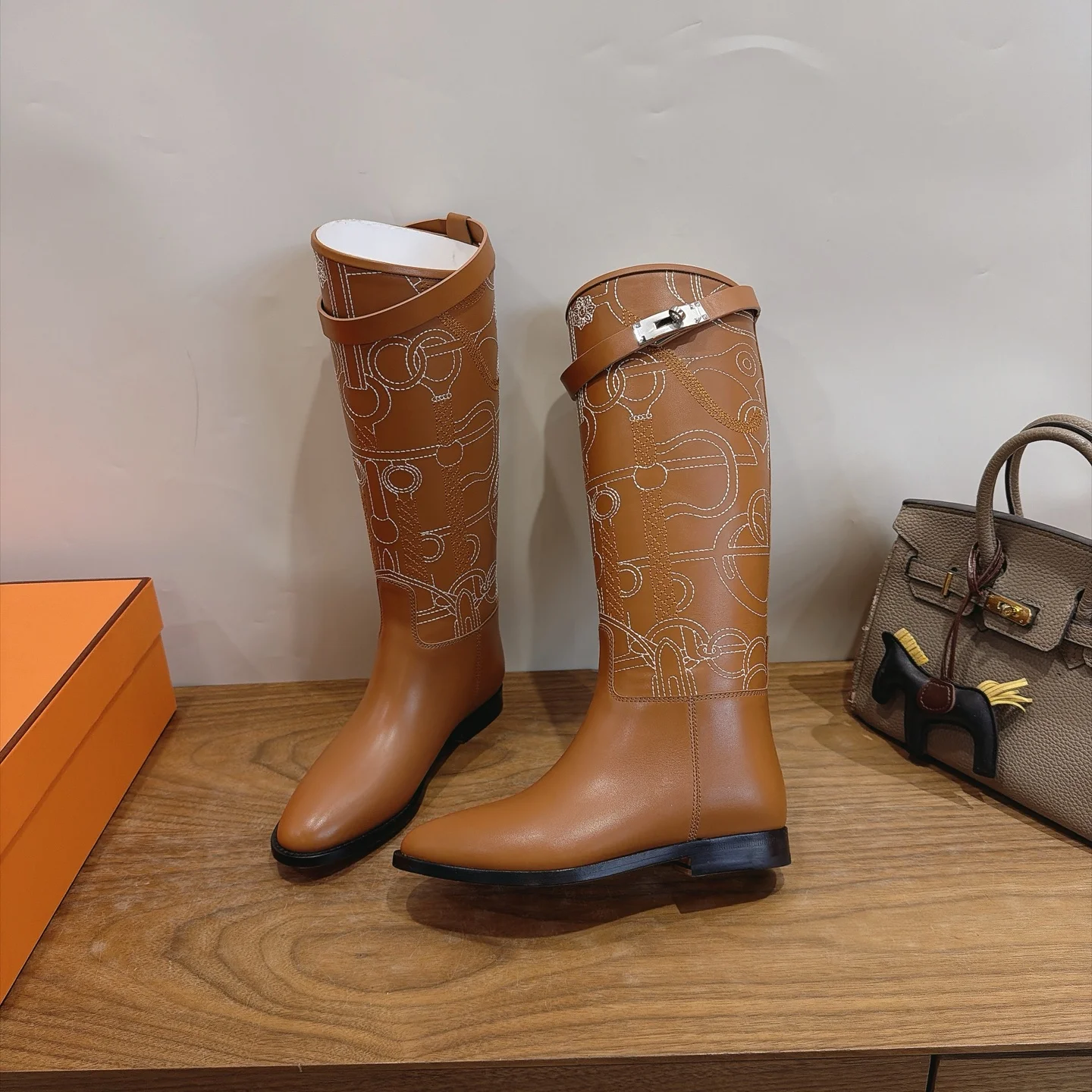 HERMES Boots Calfskin Leather Brown-White EU35-42 A010202609111469 - Image 2