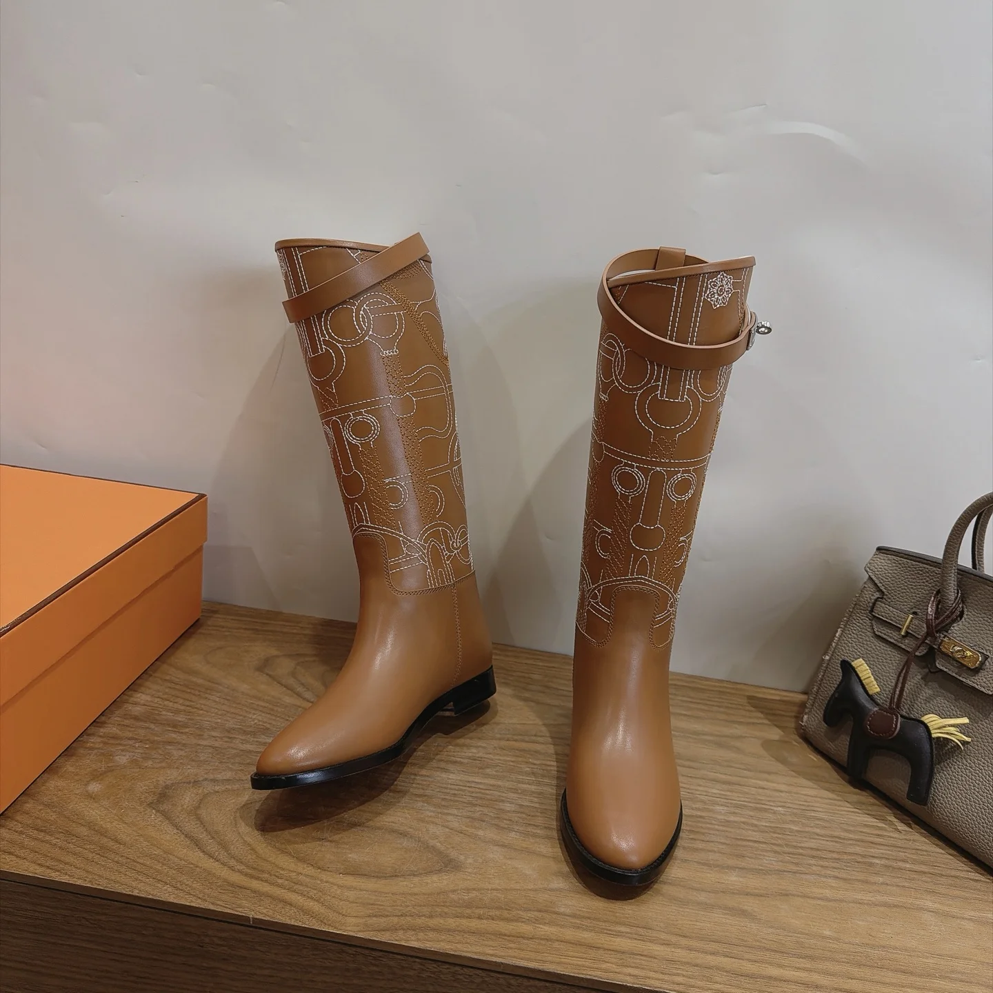 HERMES Boots Calfskin Leather Brown-White EU35-42 A010202609111469 - Image 3