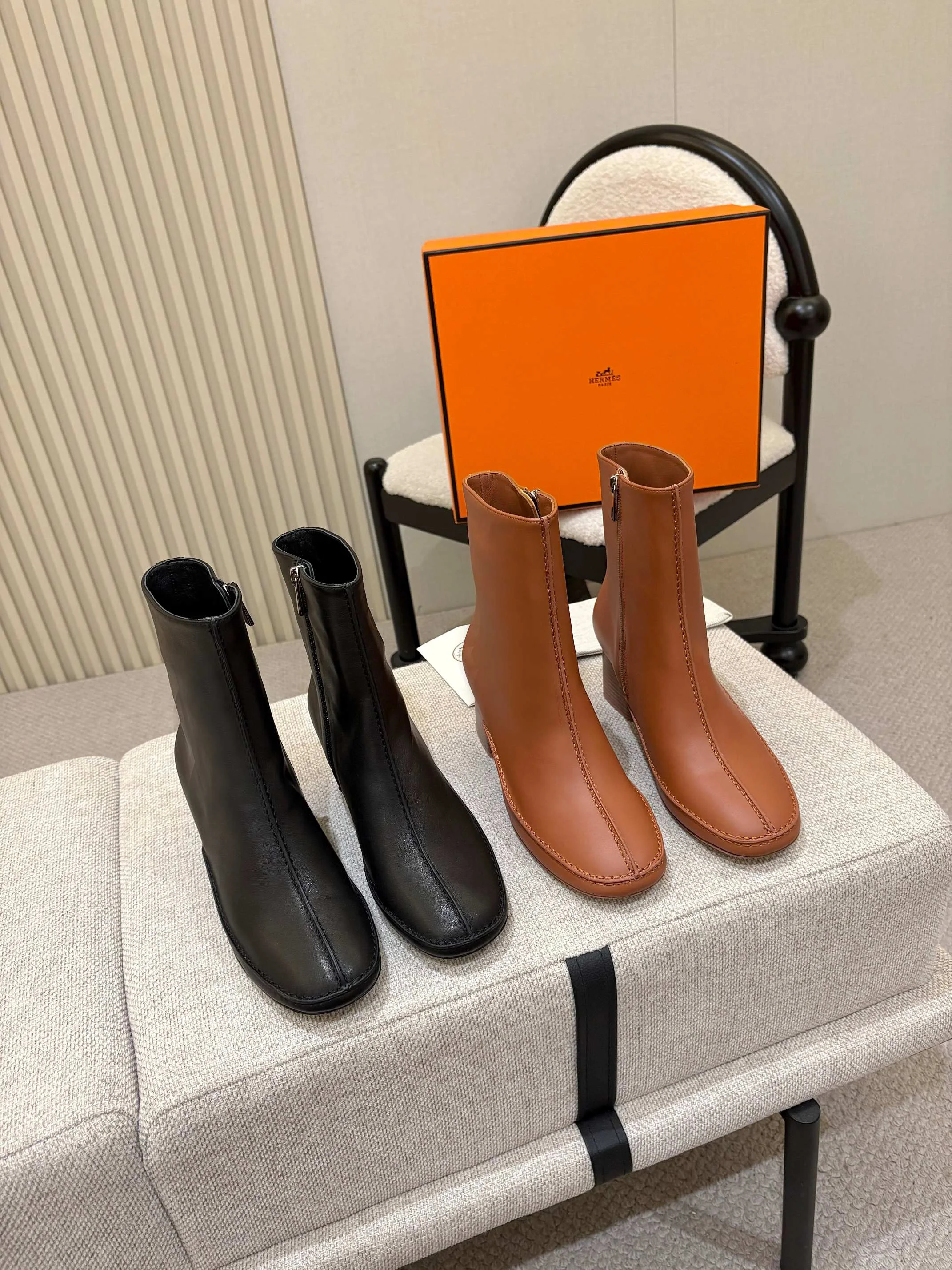 HERMES Boots Leather Brown EU35-41 C50202609110558 - Image 3