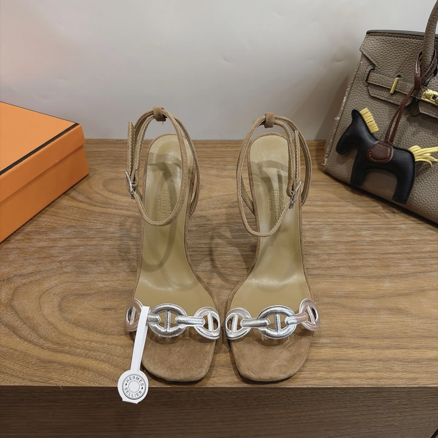 HERMES Heels Brown-Silver C40202609111450 - Image 3