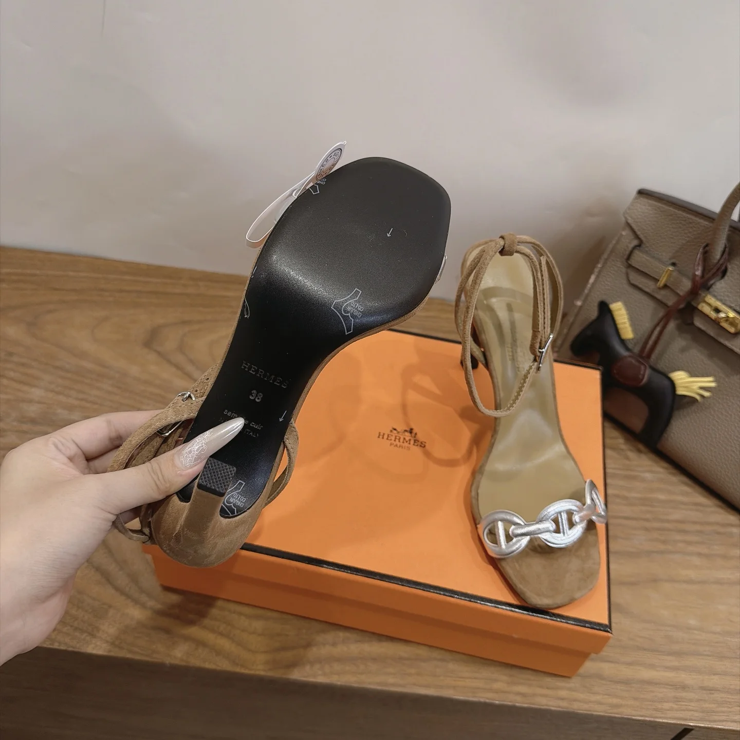 HERMES Heels Brown-Silver C40202609111450 - Image 9