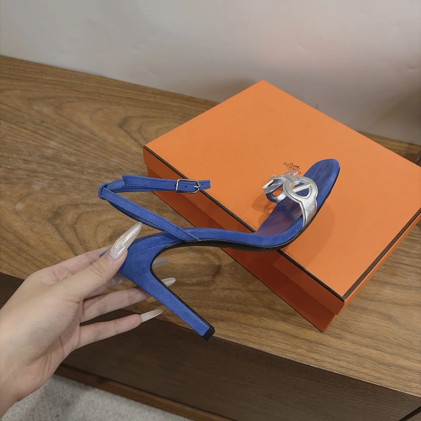 HERMES Heels Calf Leather Blue-Silver EU35-42 C40202609111466 - Image 5