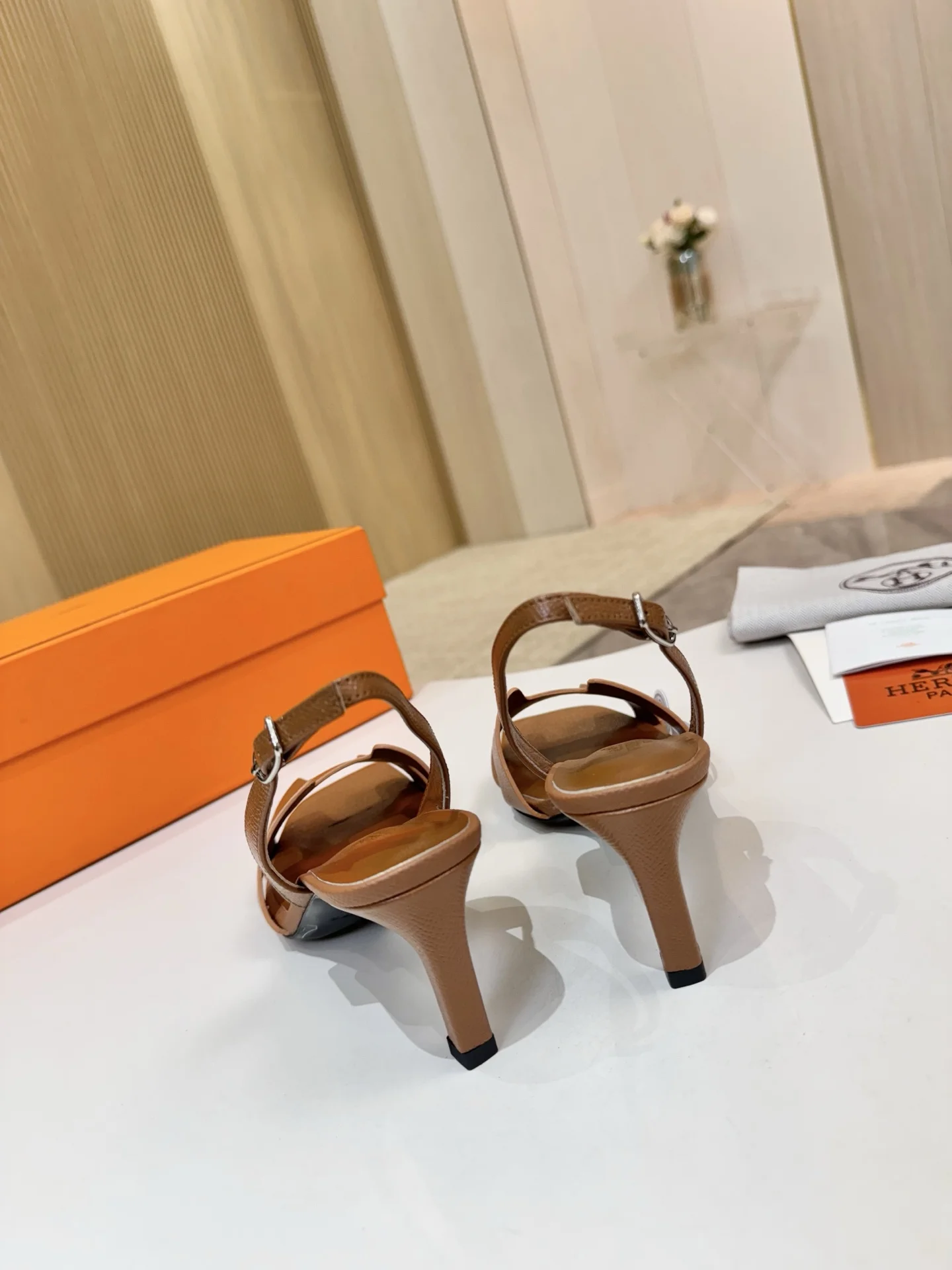 HERMES Heels Calfskin Leather Brown EU34-43 B90202609111473 - Image 8
