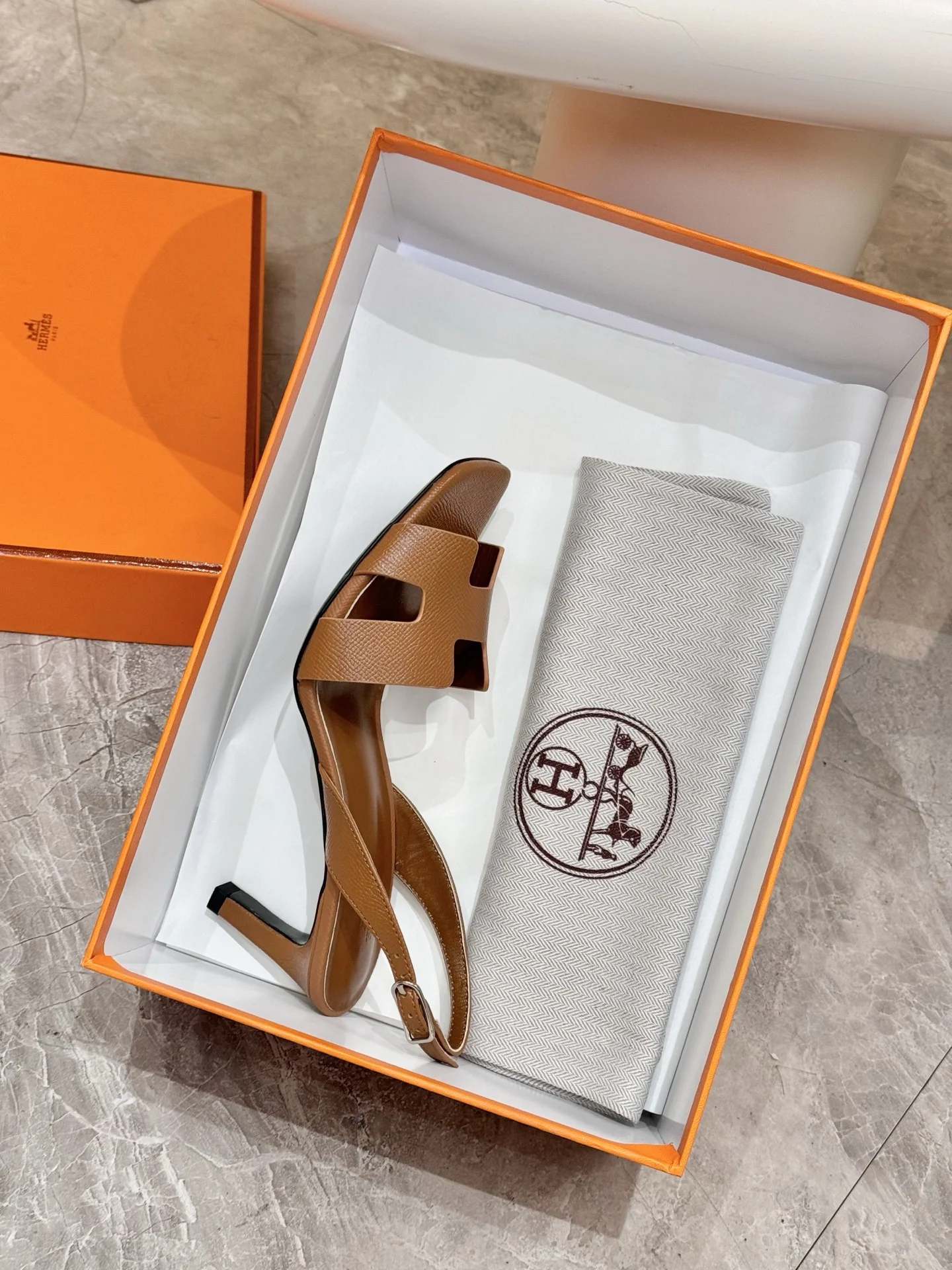 HERMES Heels Calfskin Leather Brown EU34-43 B90202609111473 - Image 9