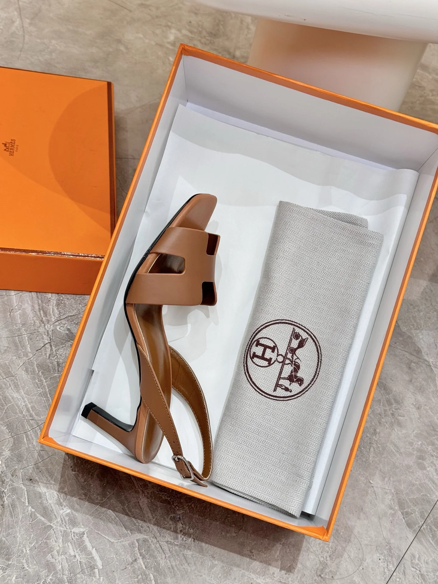 HERMES Heels Calfskin Leather Brown EU34-43 B90202609111487 - Image 9
