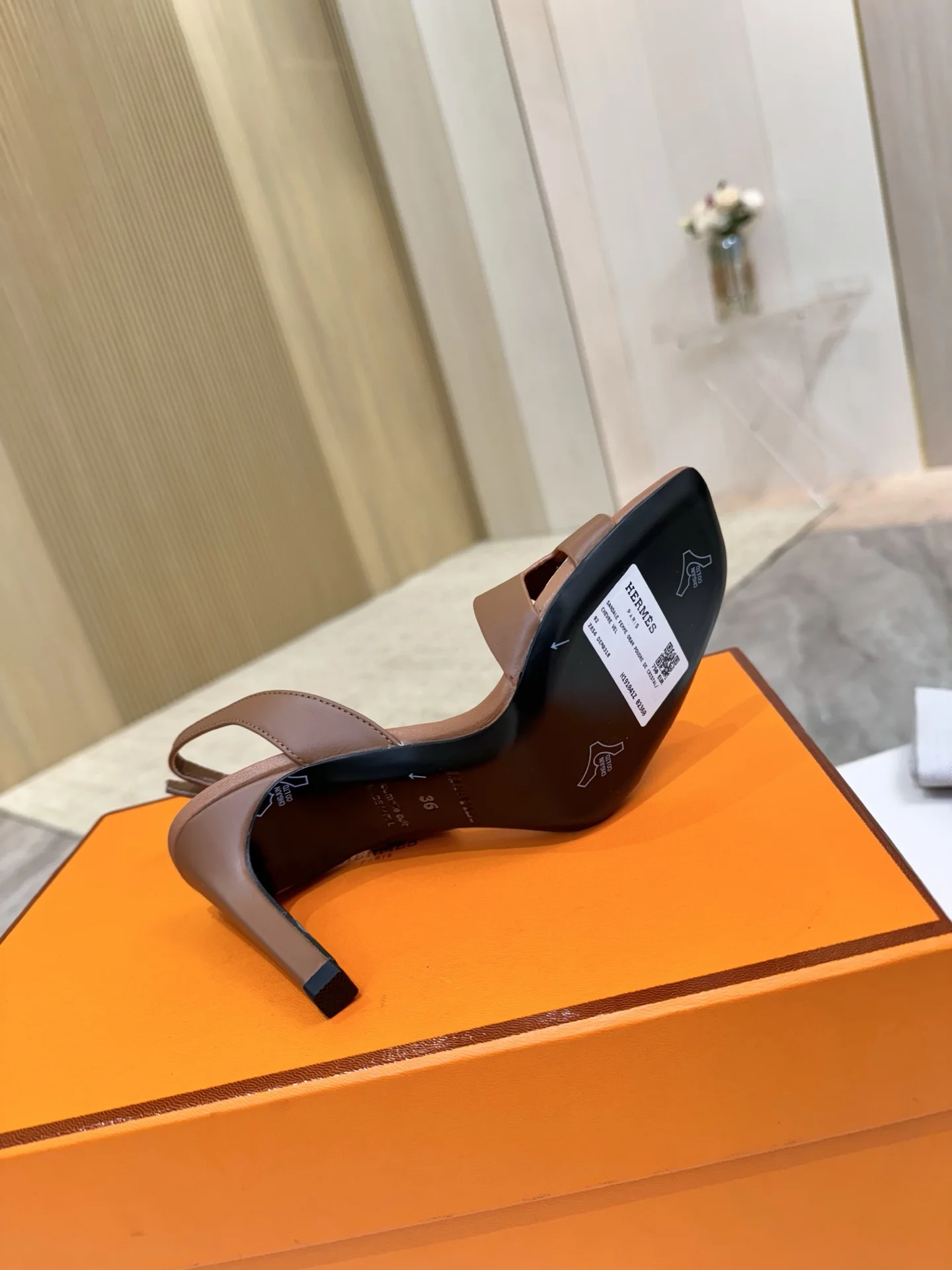 HERMES Heels Calfskin Leather Brown EU34-43 B90202609111503 - Image 8