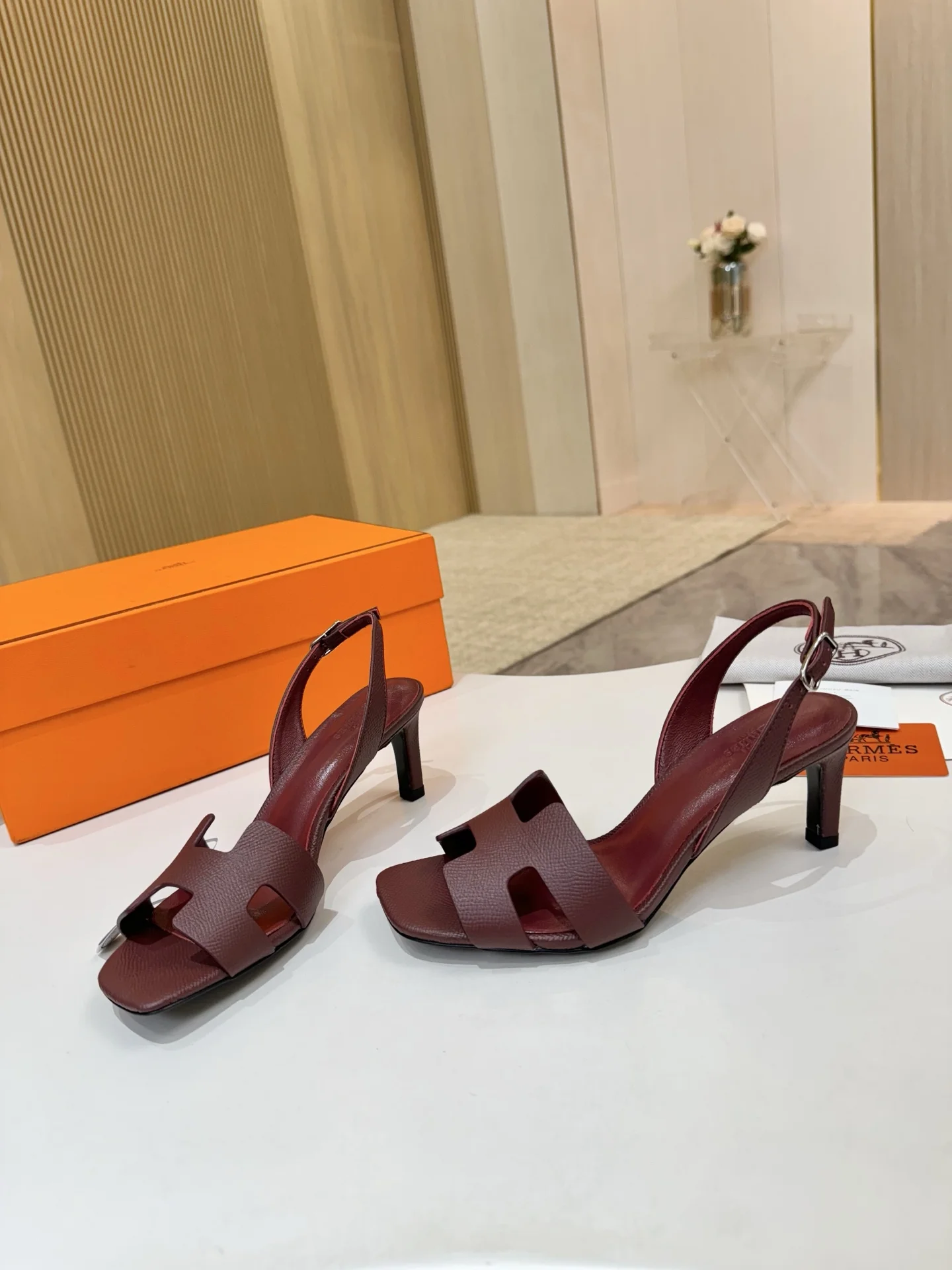 HERMES Heels Calfskin Leather Burgundy EU34-43 B90202609111475 - Image 5