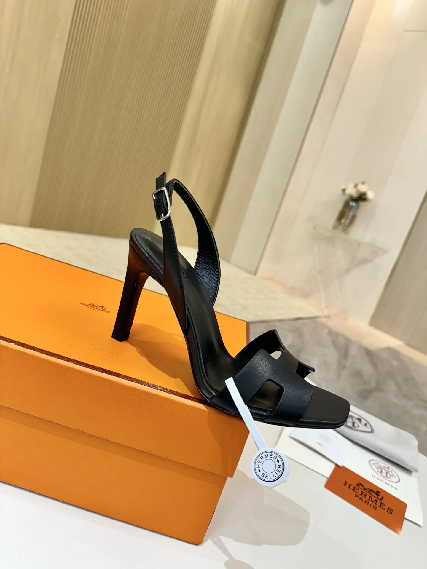 HERMES Heels Leather Black EU34-43 B90202609111498