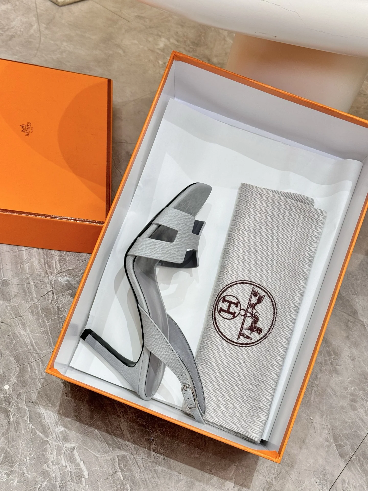 HERMES Heels Leather Grey EU34-43 B90202609111488 - Image 5