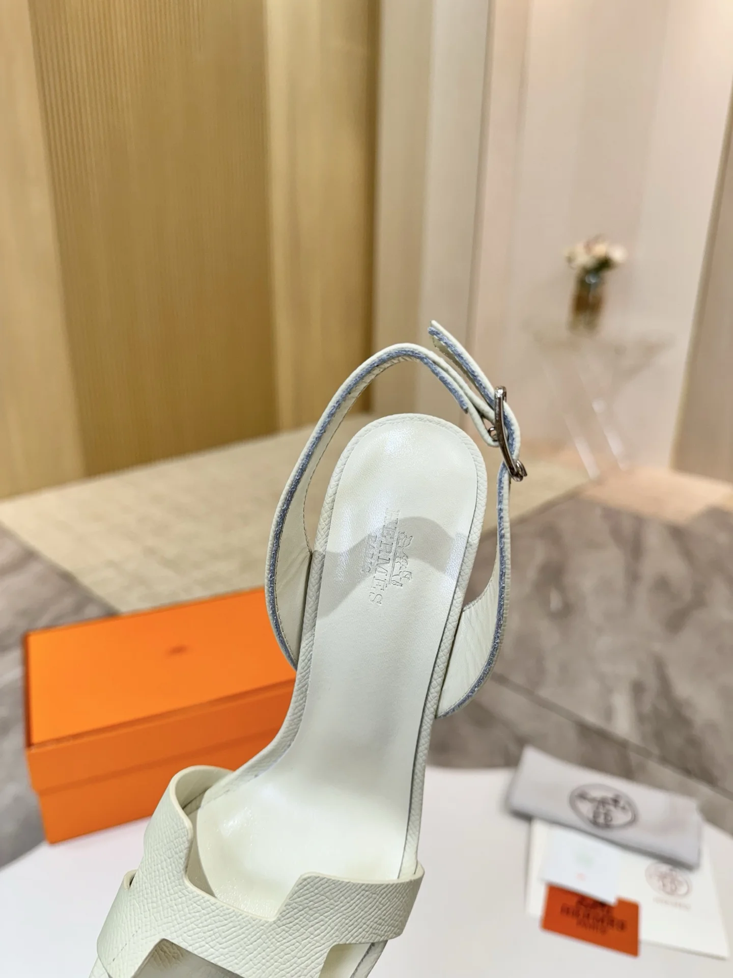 HERMES Heels Leather White EU34-43 B90202609111495 - Image 4