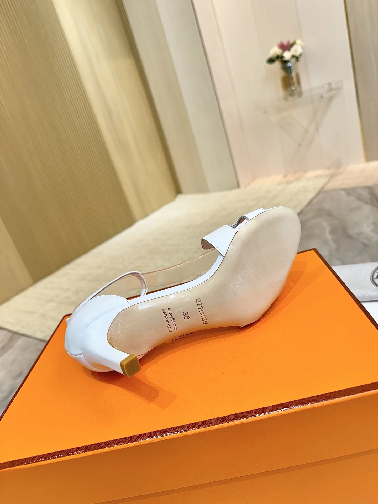 HERMES Heels White C00202609111508 - Image 2