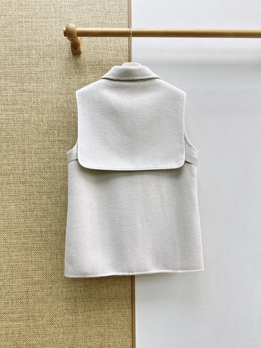 HERMES Jackets Beige-Gray S-L G35202609063309 - Image 8