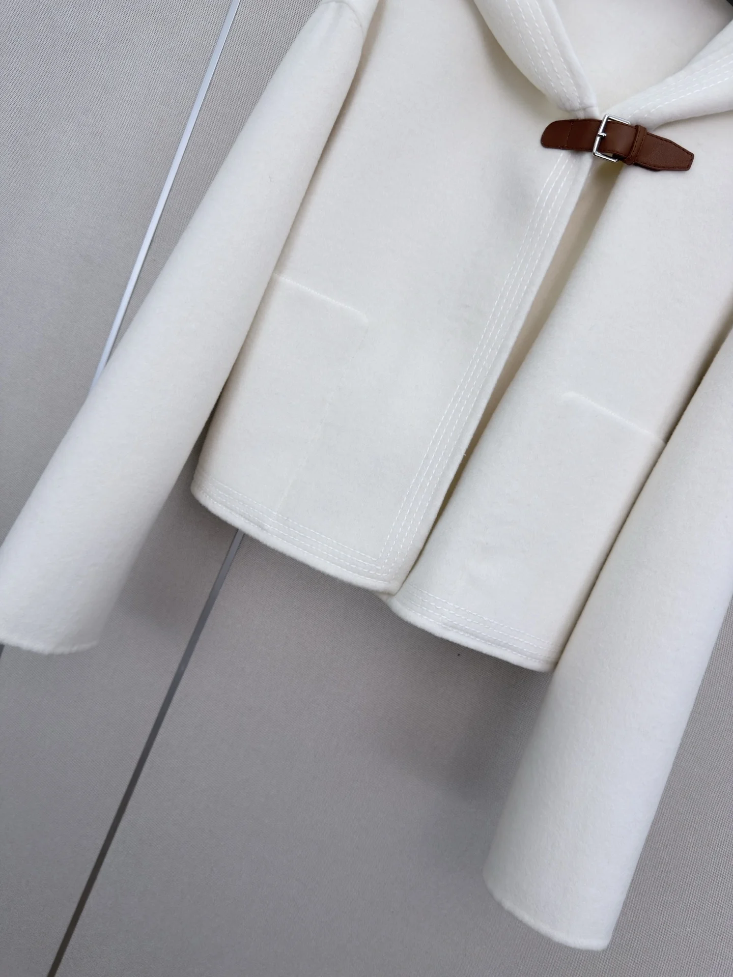 HERMES Jackets White-Brown S-L E50202609061126 - Image 5