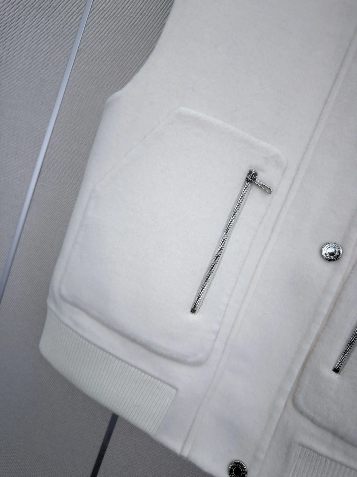HERMES Jackets White-Silver S-L D05202609061125 - Image 5