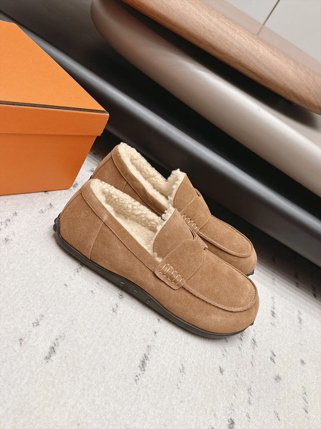 HERMES Loafers Suede Wool Brown-Cream EU35-44 B90202609111535 - Image 2