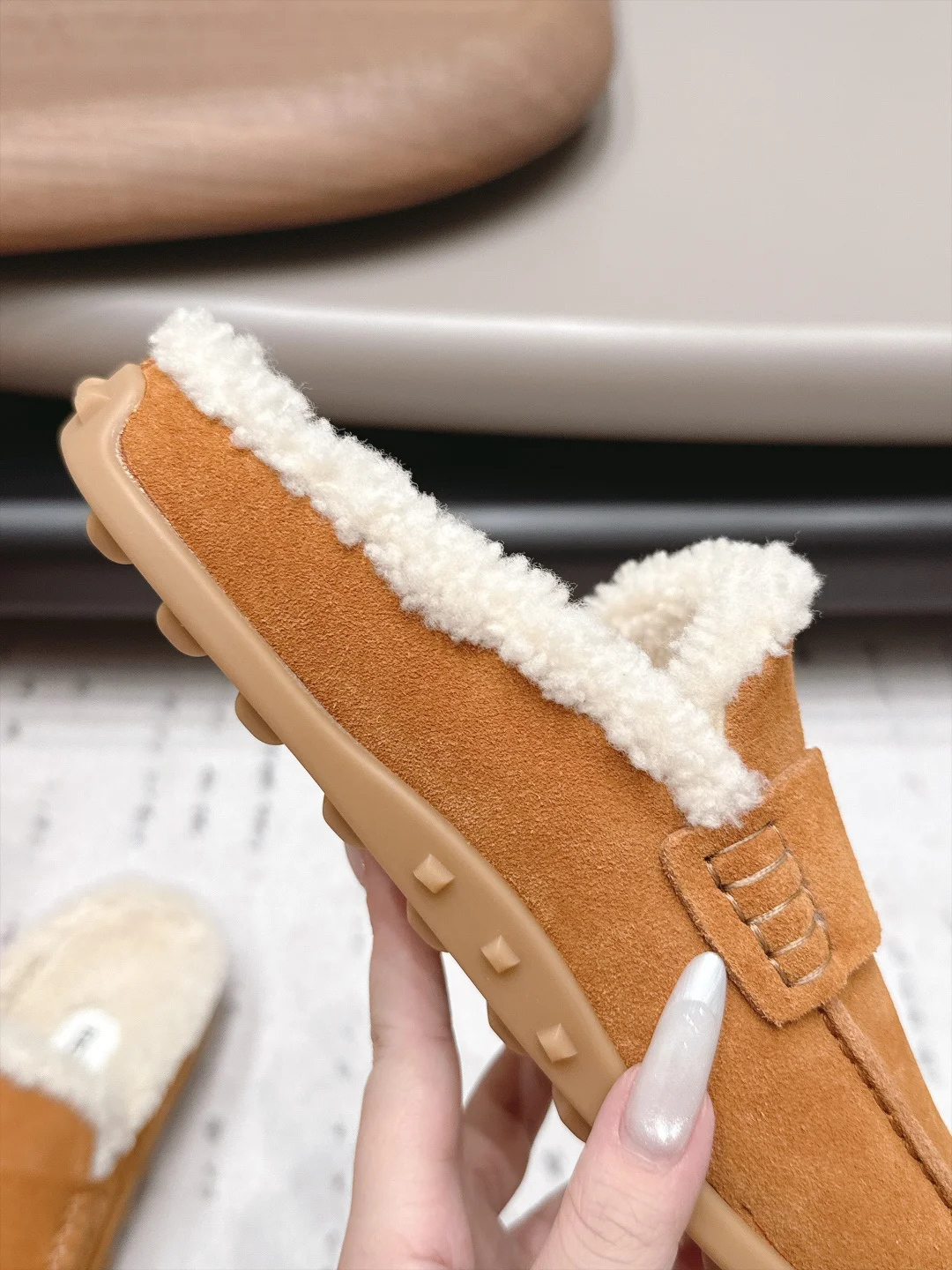 HERMES Loafers Suede and Wool Brown-Cream EU35-44 B90202609111534 - Image 7