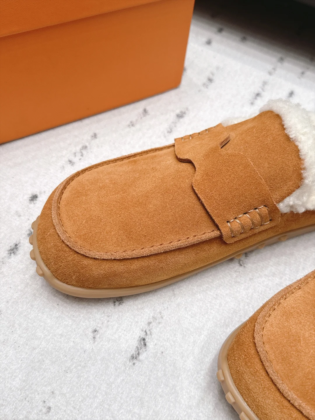 HERMES Loafers Suede and Wool Brown-Cream EU35-44 B90202609111534 - Image 8