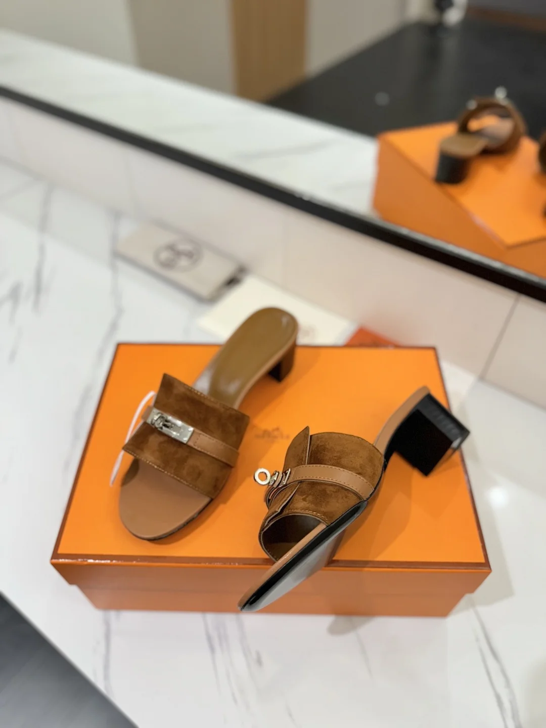 HERMES Mules Brown-Silver B30202609111861 - Image 5