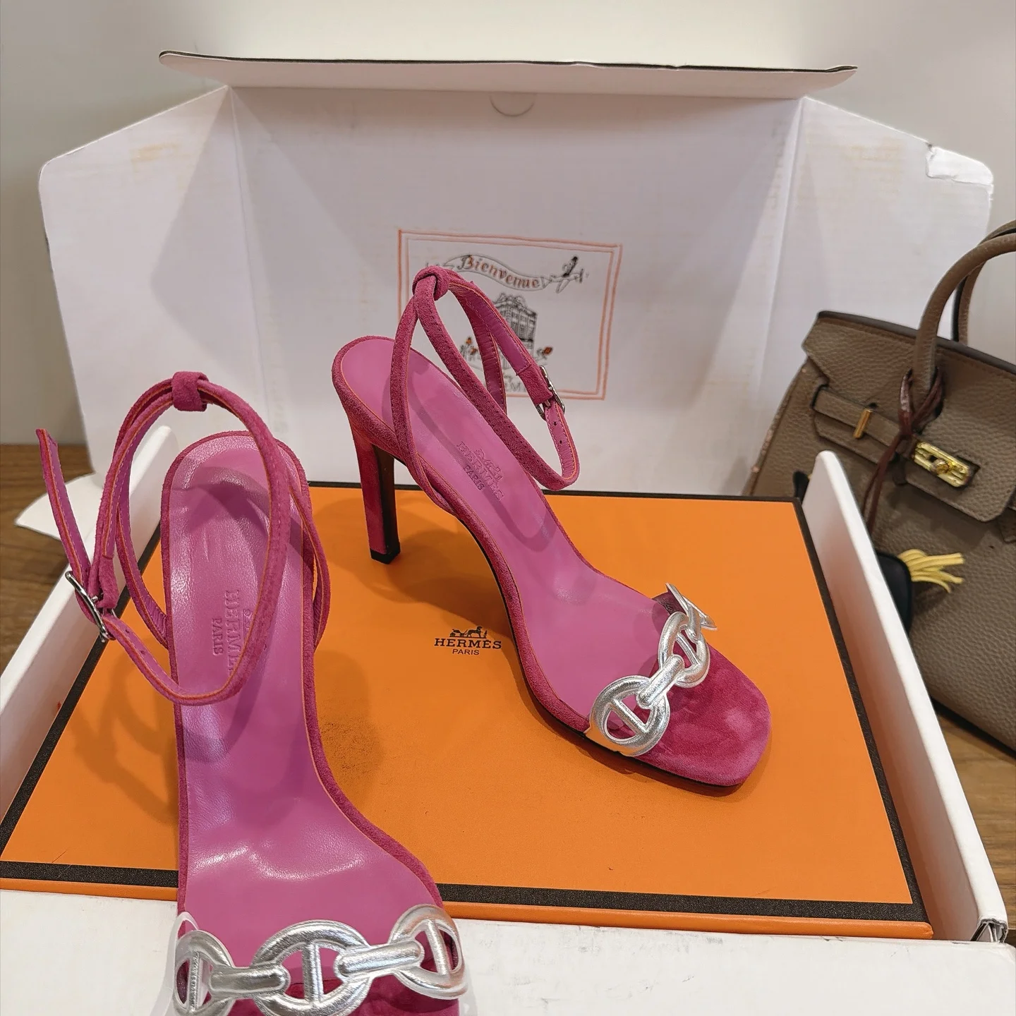 HERMES Pumps Pink-Silver C40202609111454 - Image 2