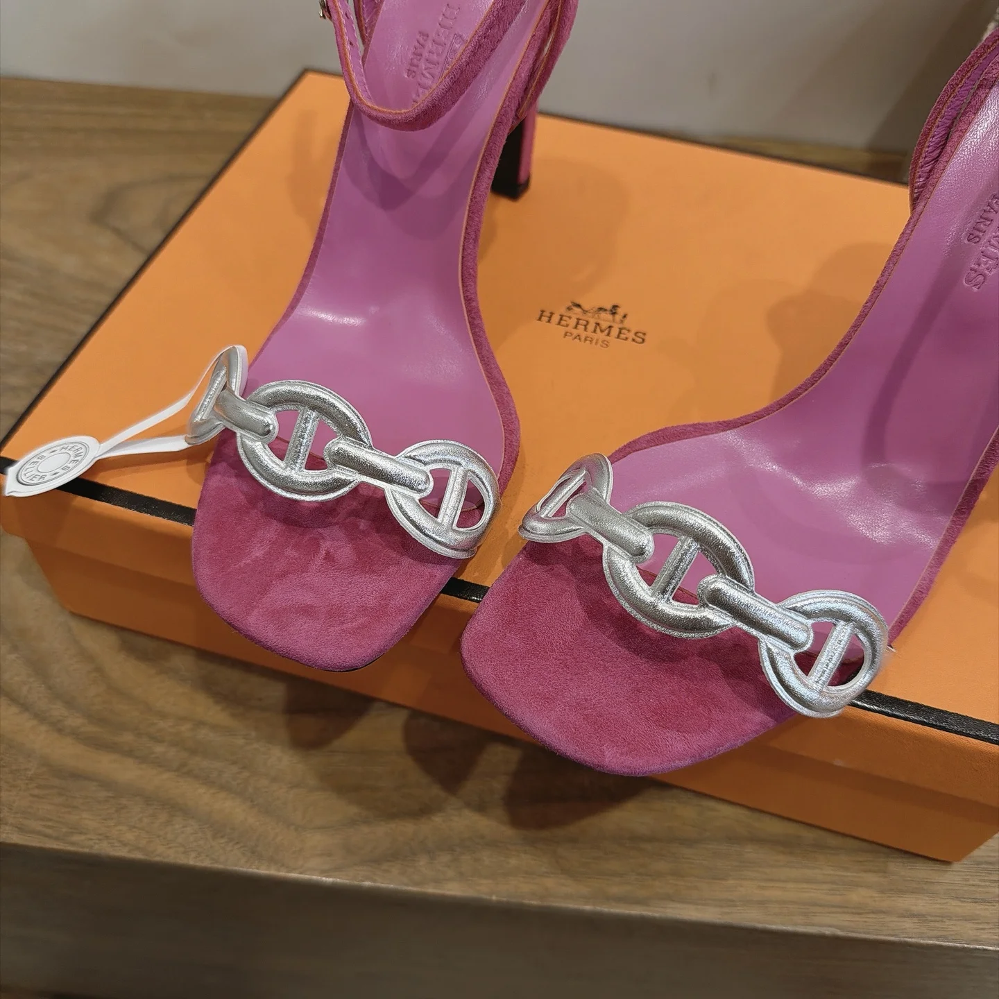 HERMES Pumps Pink-Silver C40202609111454 - Image 7