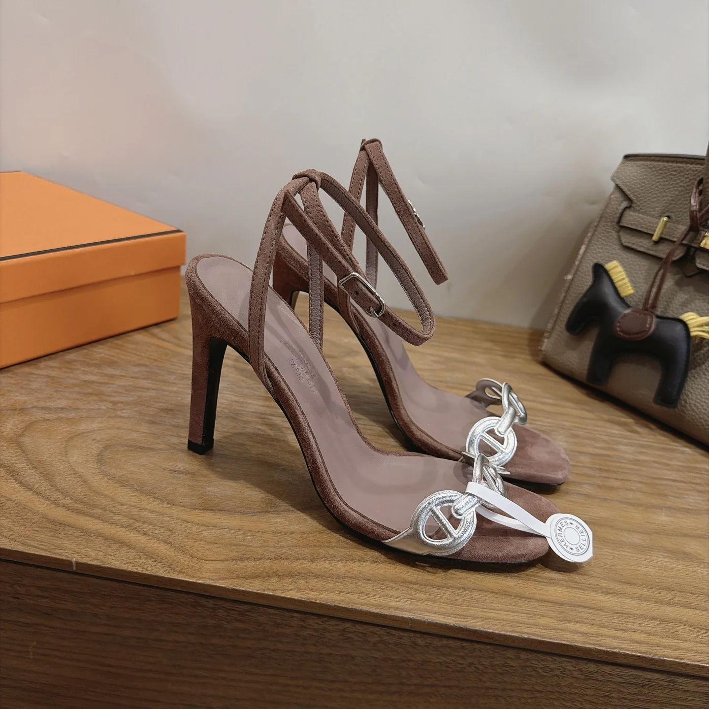 HERMES Sandals Brown-Silver C40202609111452 - Image 4