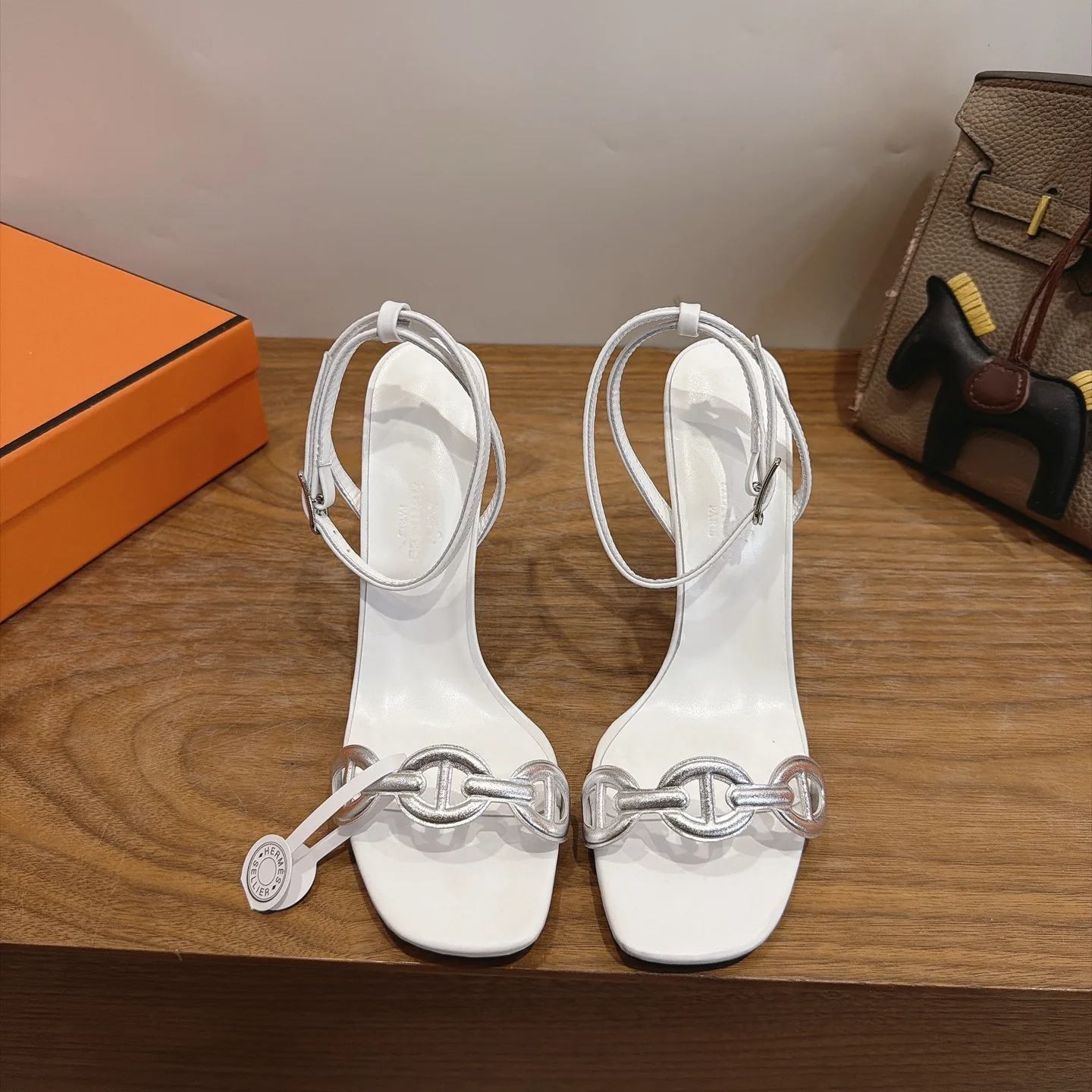 HERMES Sandals Calf Leather White-Silver EU35-42 C40202609111444 - Image 3