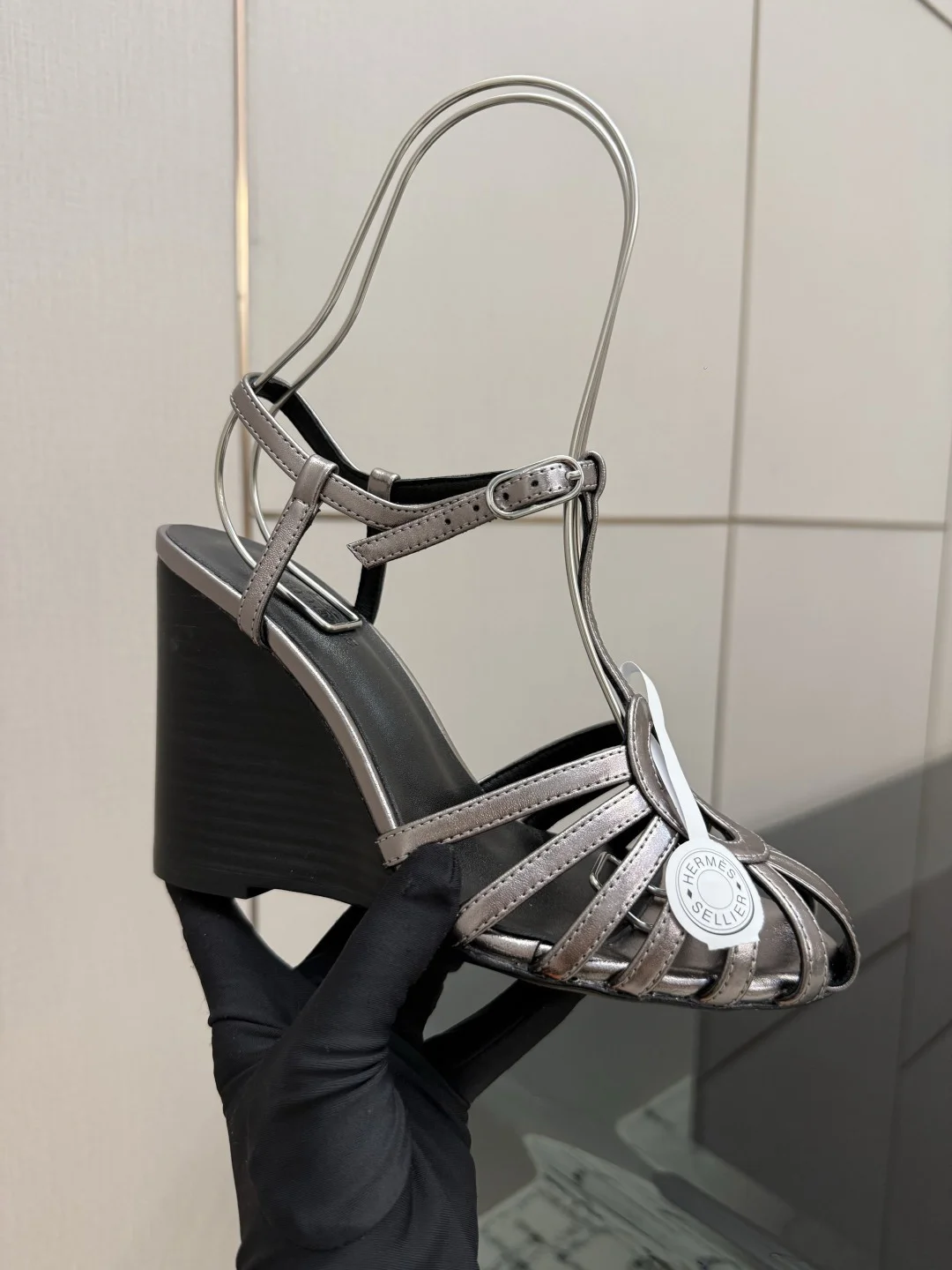 HERMES Sandals Goat Leather Silver-Black EU35-39 C80202609110308 - Image 7