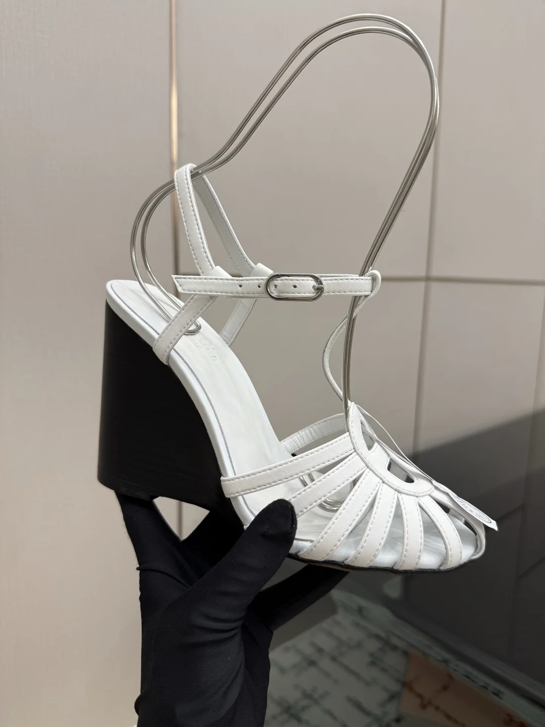 HERMES Sandals Leather White-Brown EU35-39 C80202609110309 - Image 7