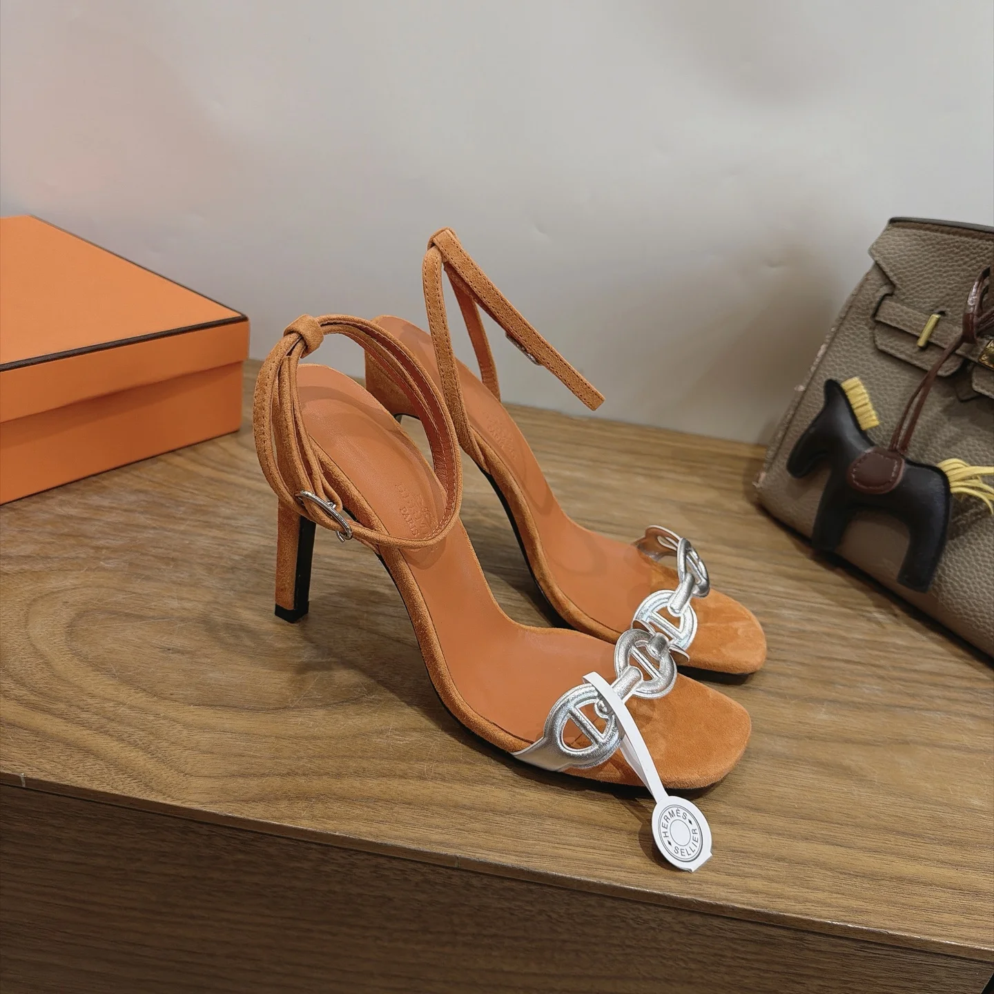 HERMES Sandals Orange-Silver C40202609111462 - Image 4
