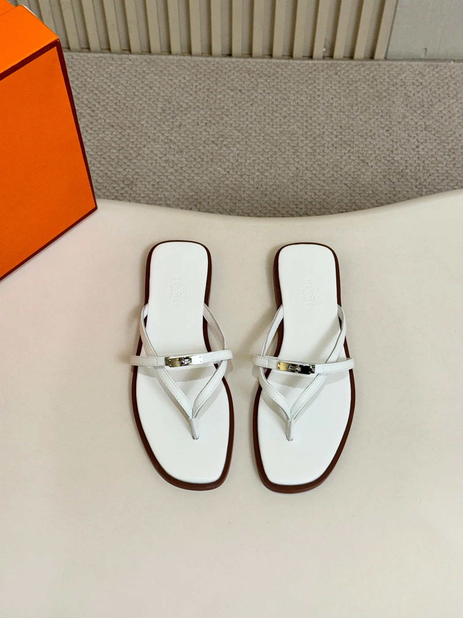 HERMES Sandals White-Pink-Black-Brown-Beige-Orange-Yellow-Red A50202609111106