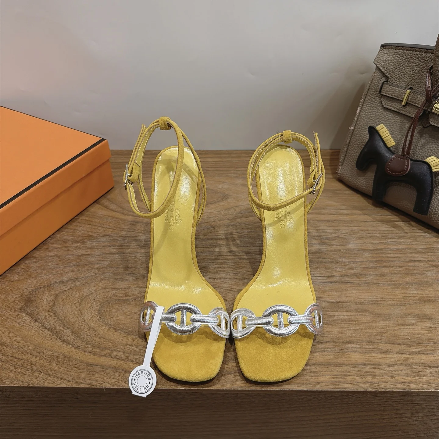 HERMES Sandals Yellow-Silver C40202609111453 - Image 3