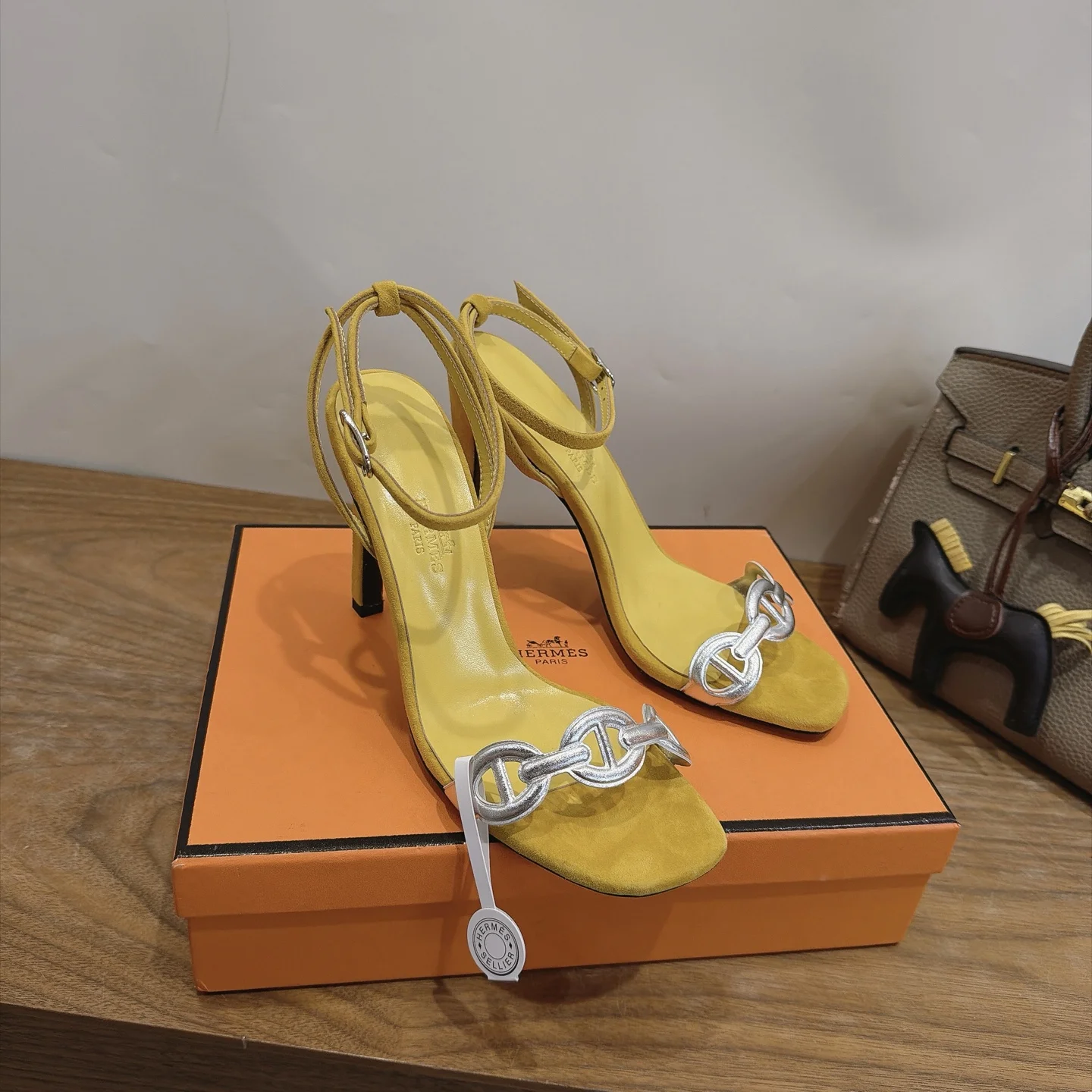 HERMES Sandals Yellow-Silver C40202609111453 - Image 5