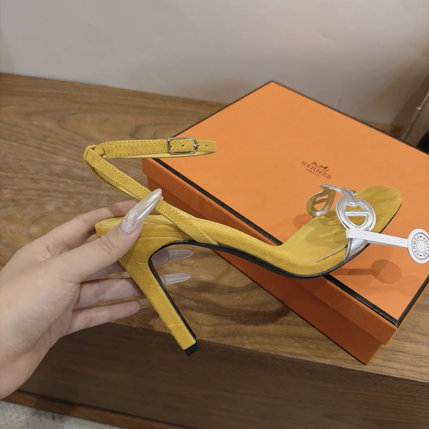 HERMES Sandals Yellow-Silver C40202609111453 - Image 6