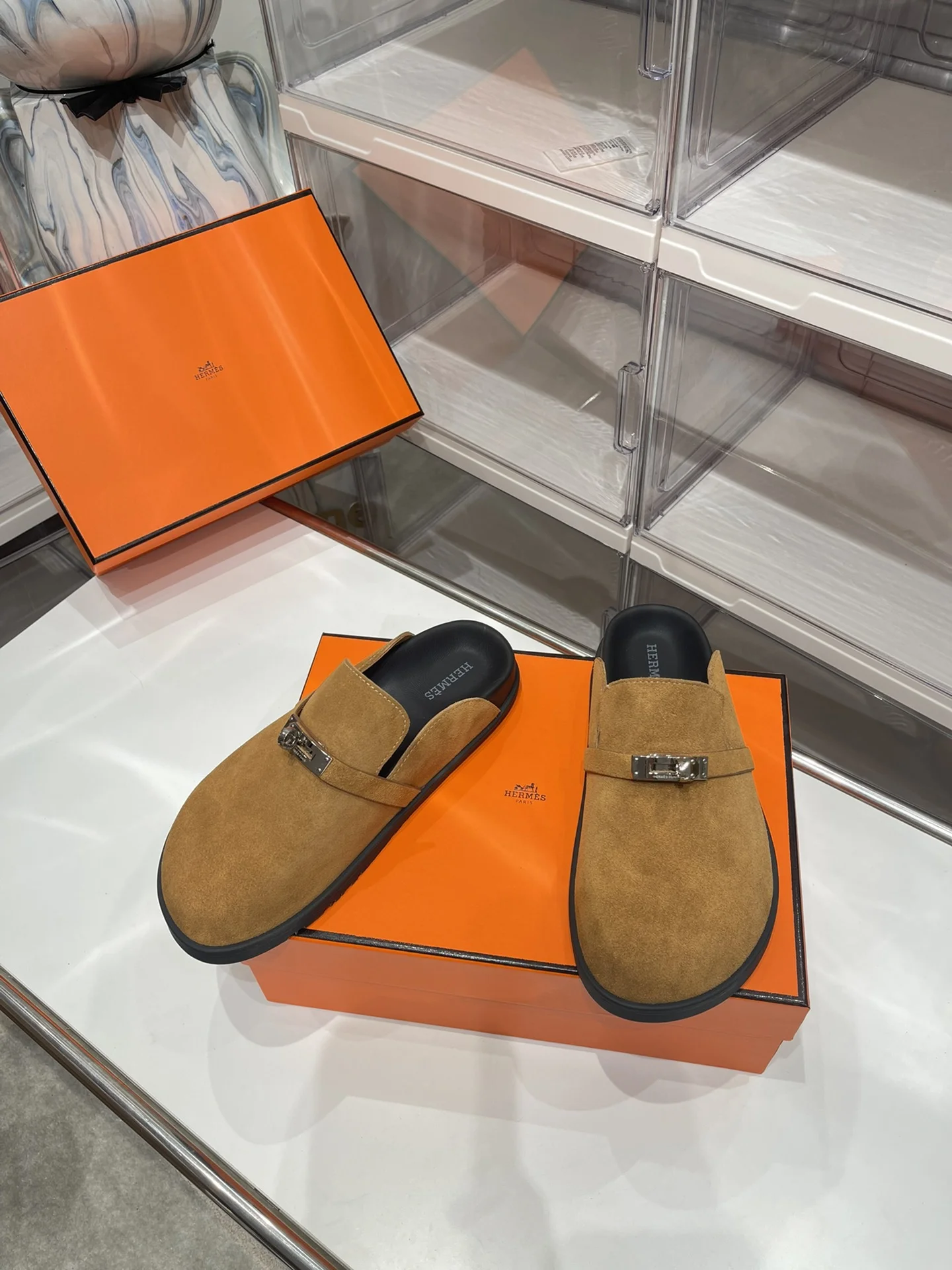 HERMES Slides Brown-Silver B30202609110907 - Image 3