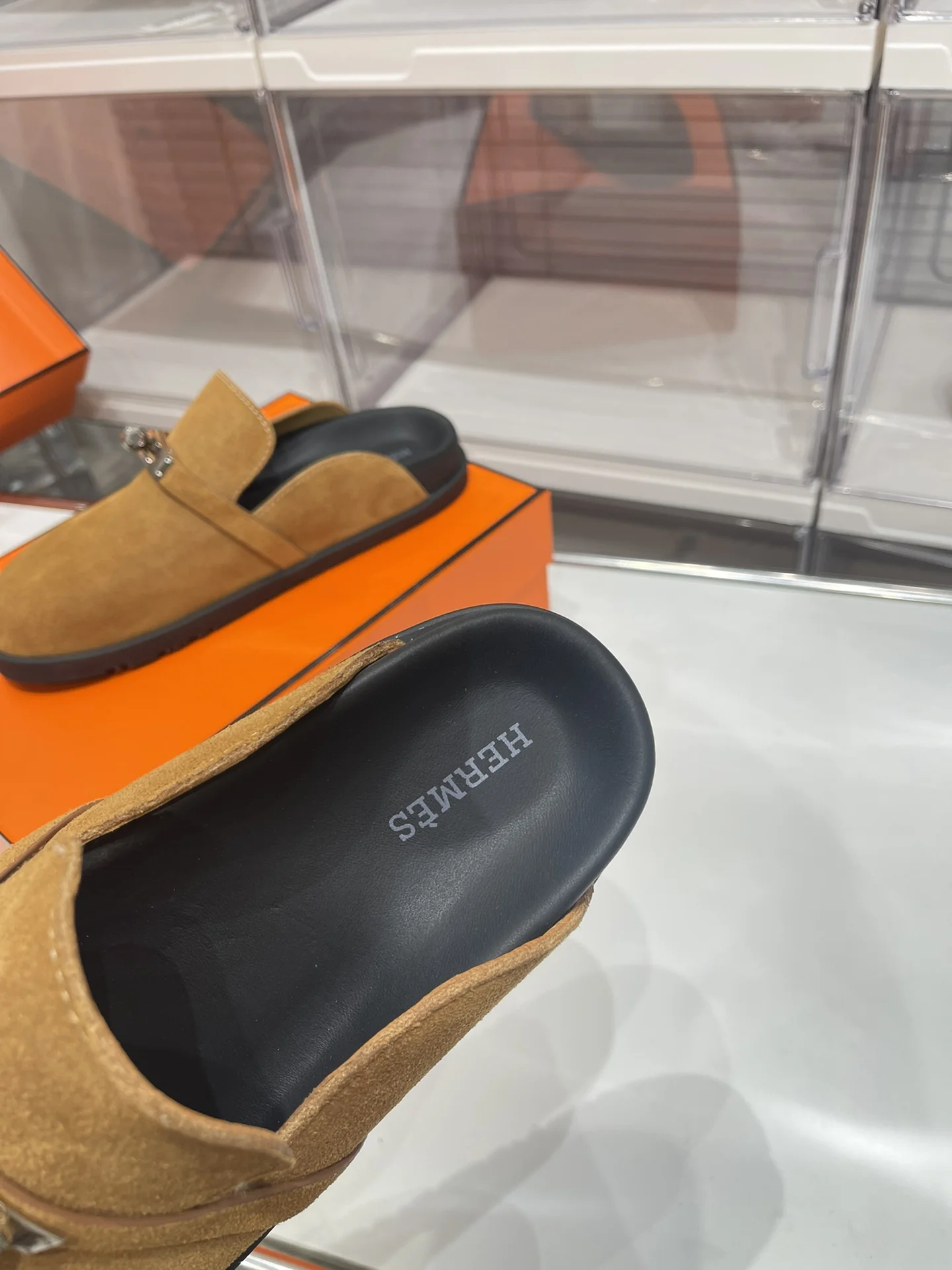 HERMES Slides Brown-Silver B30202609110907 - Image 6