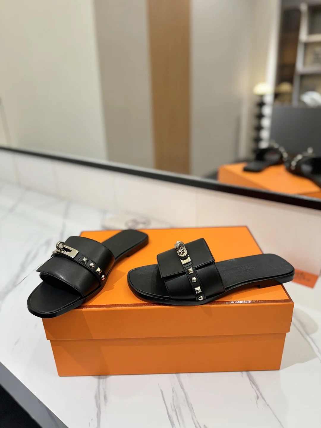 HERMES Slides Calfskin Leather Black-Silver EU35-40 B20202609111863 - Image 6
