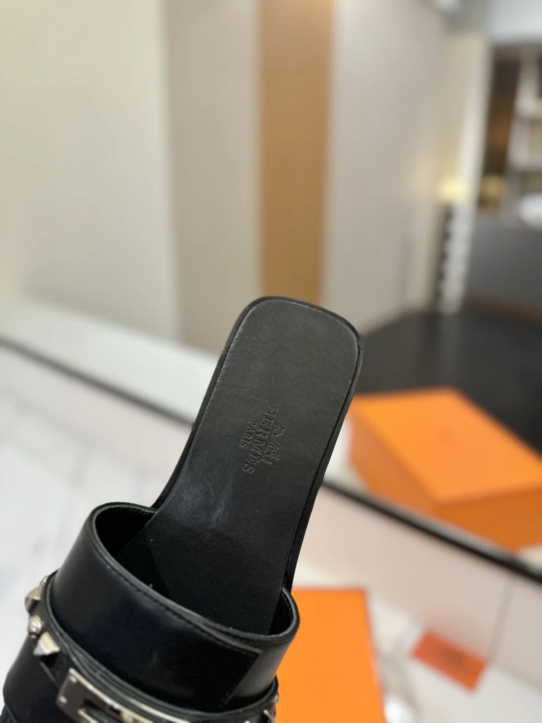 HERMES Slides Calfskin Leather Black-Silver EU35-40 B20202609111863 - Image 7