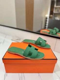 HERMES Slides Grained Calfskin Green-Brown EU35-40 B00202609111866