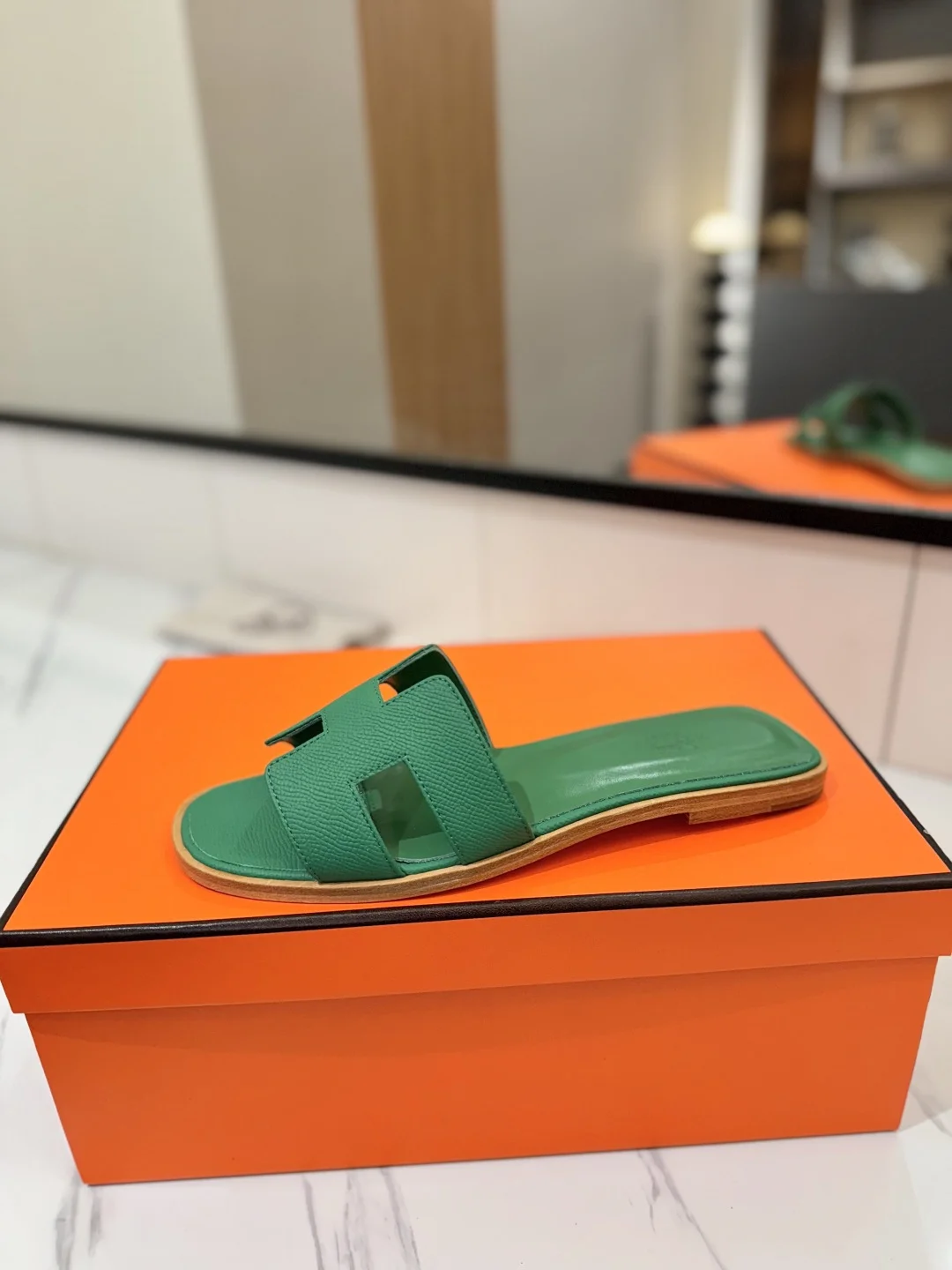HERMES Slides Grained Calfskin Green-Brown EU35-40 B00202609111866 - Image 4